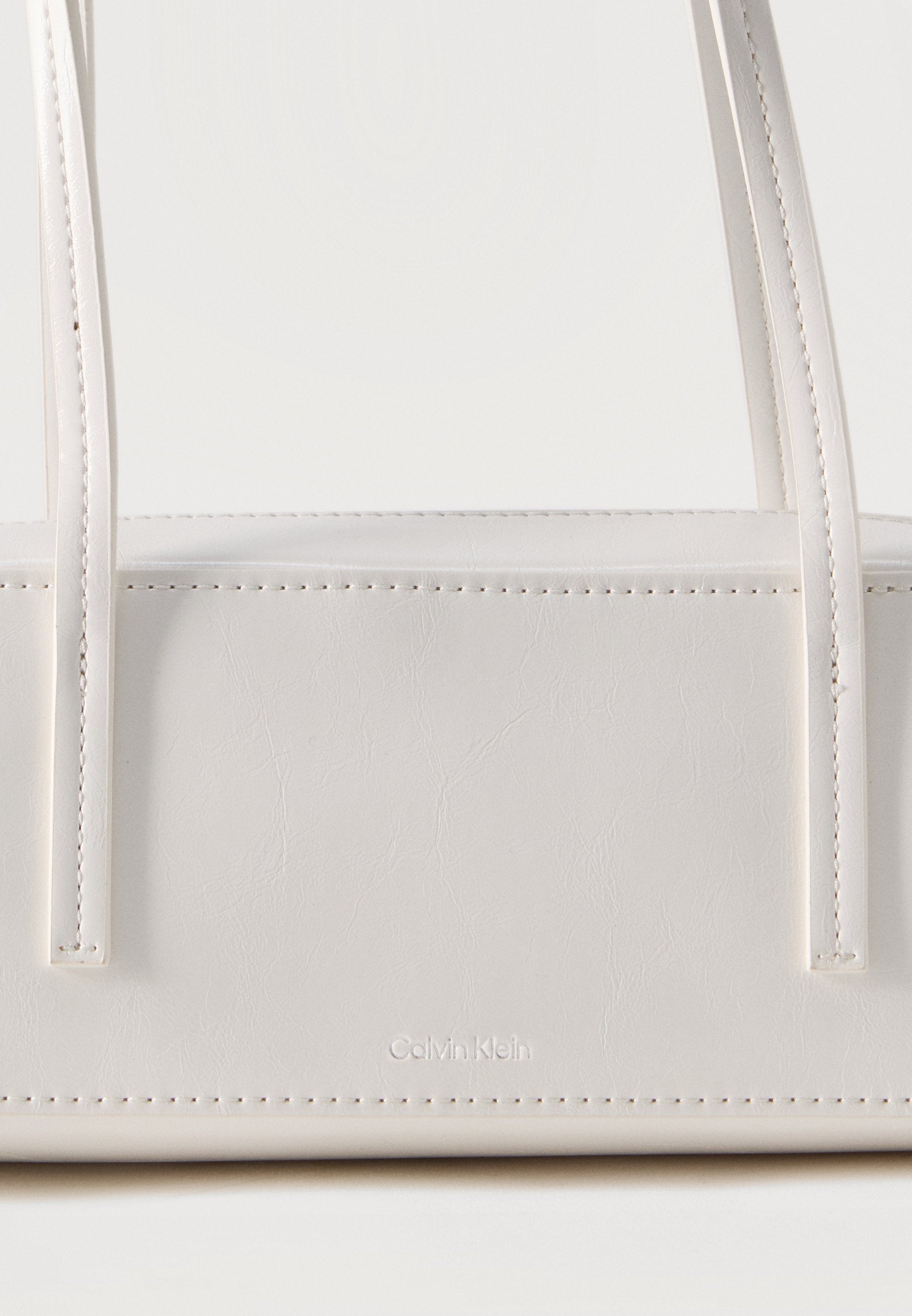 LOGO GLOSSY BAULETTO - Handbag - white alyssum
