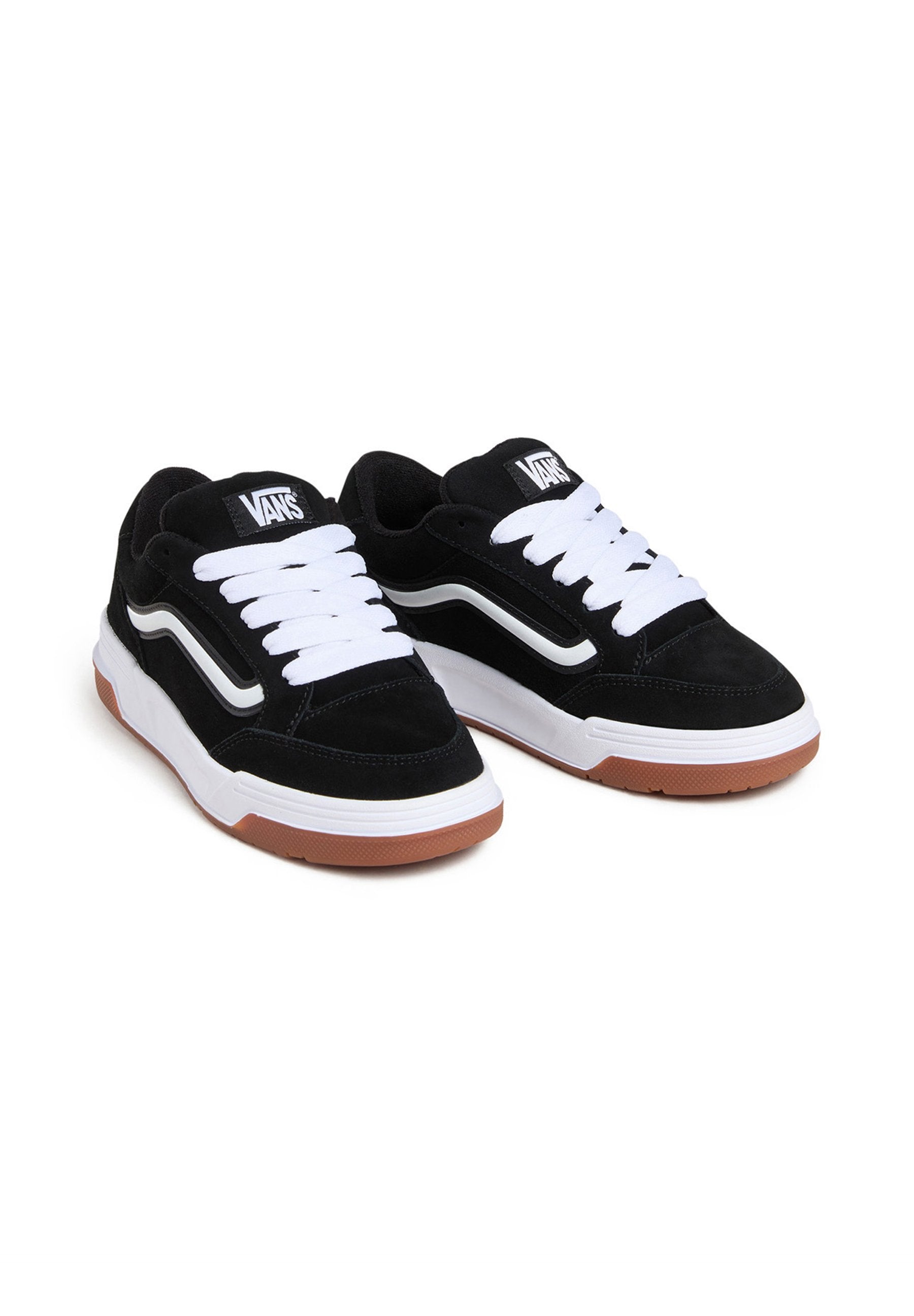 Skate shoes - black white gum
