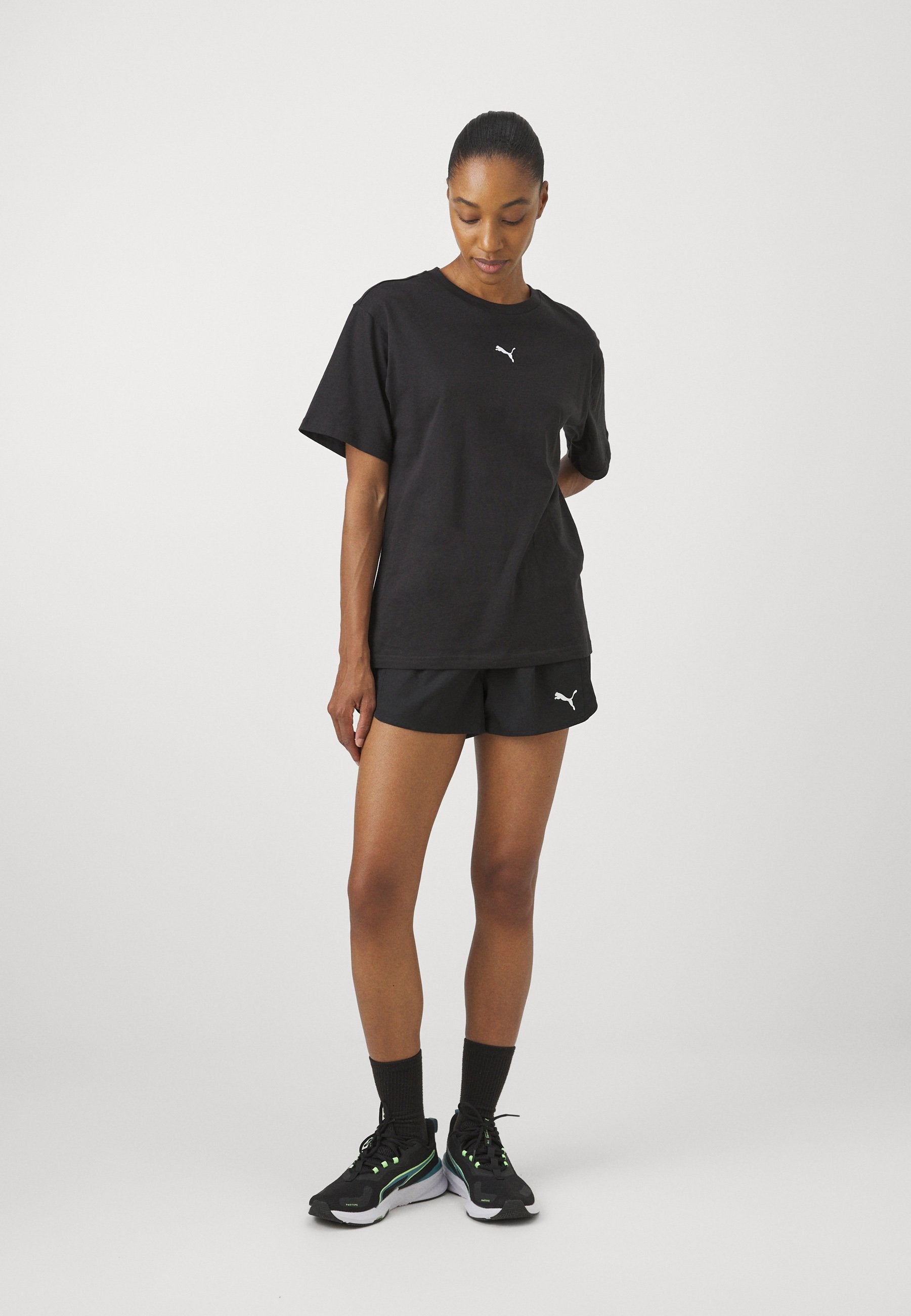 RELAXED TEE - Basic T-shirt - black