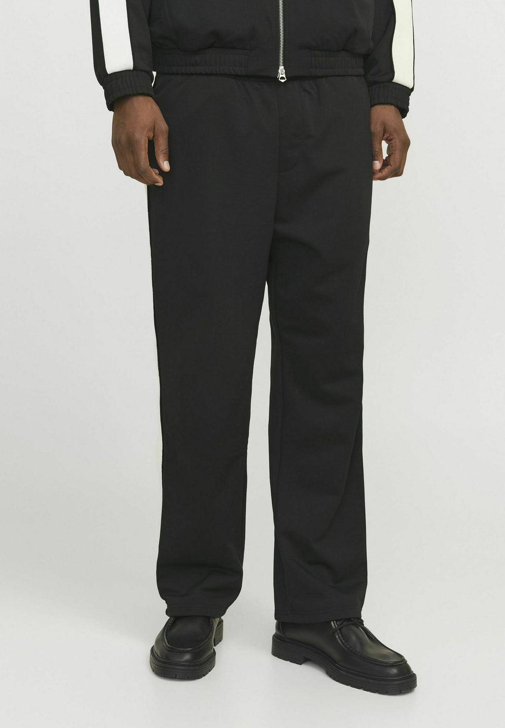 Joggers Loose Fit - Tracksuit bottoms - black