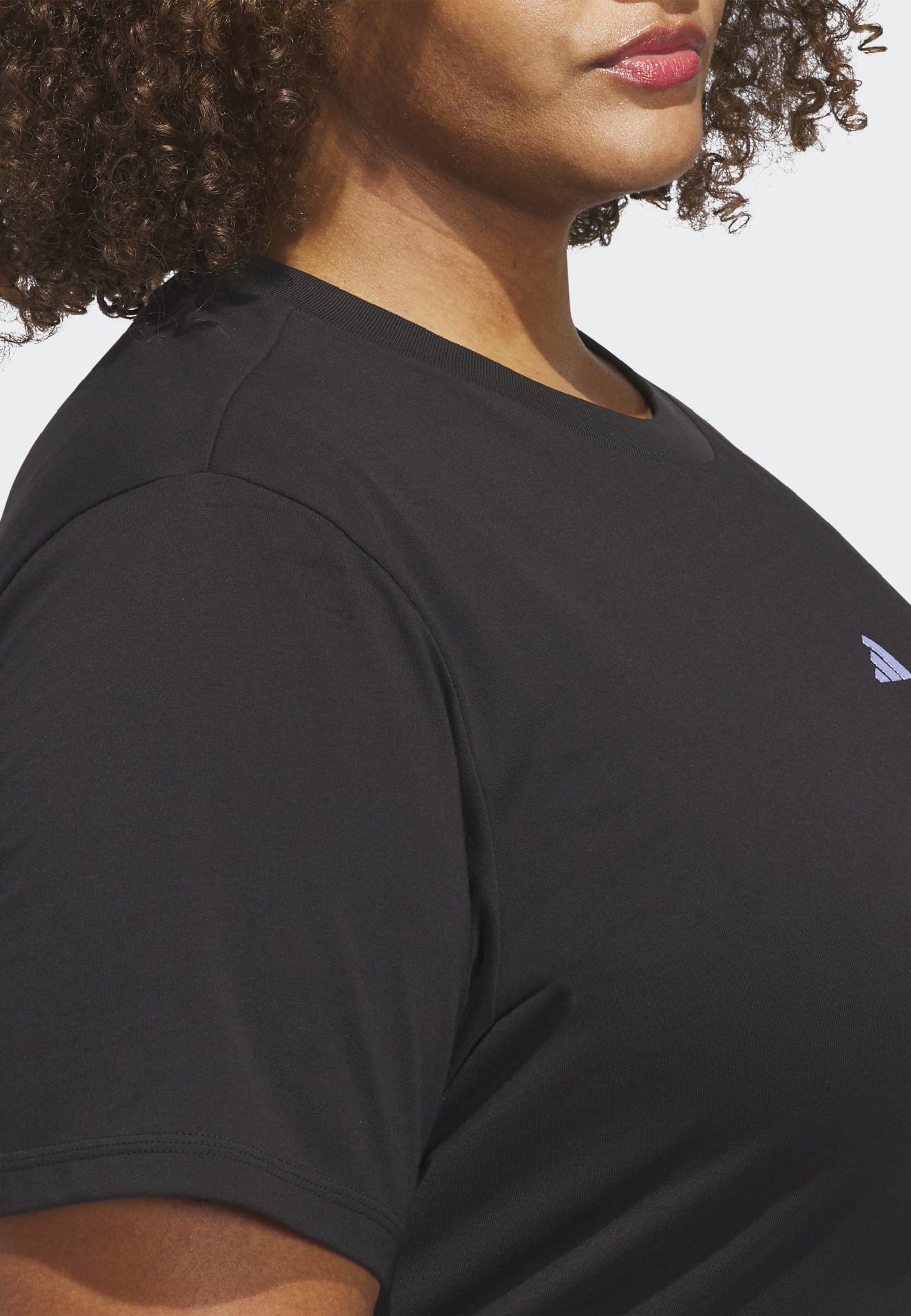 ESSENTIALS SMALL LOGO TSHIRT - Basic T-shirt - black/white