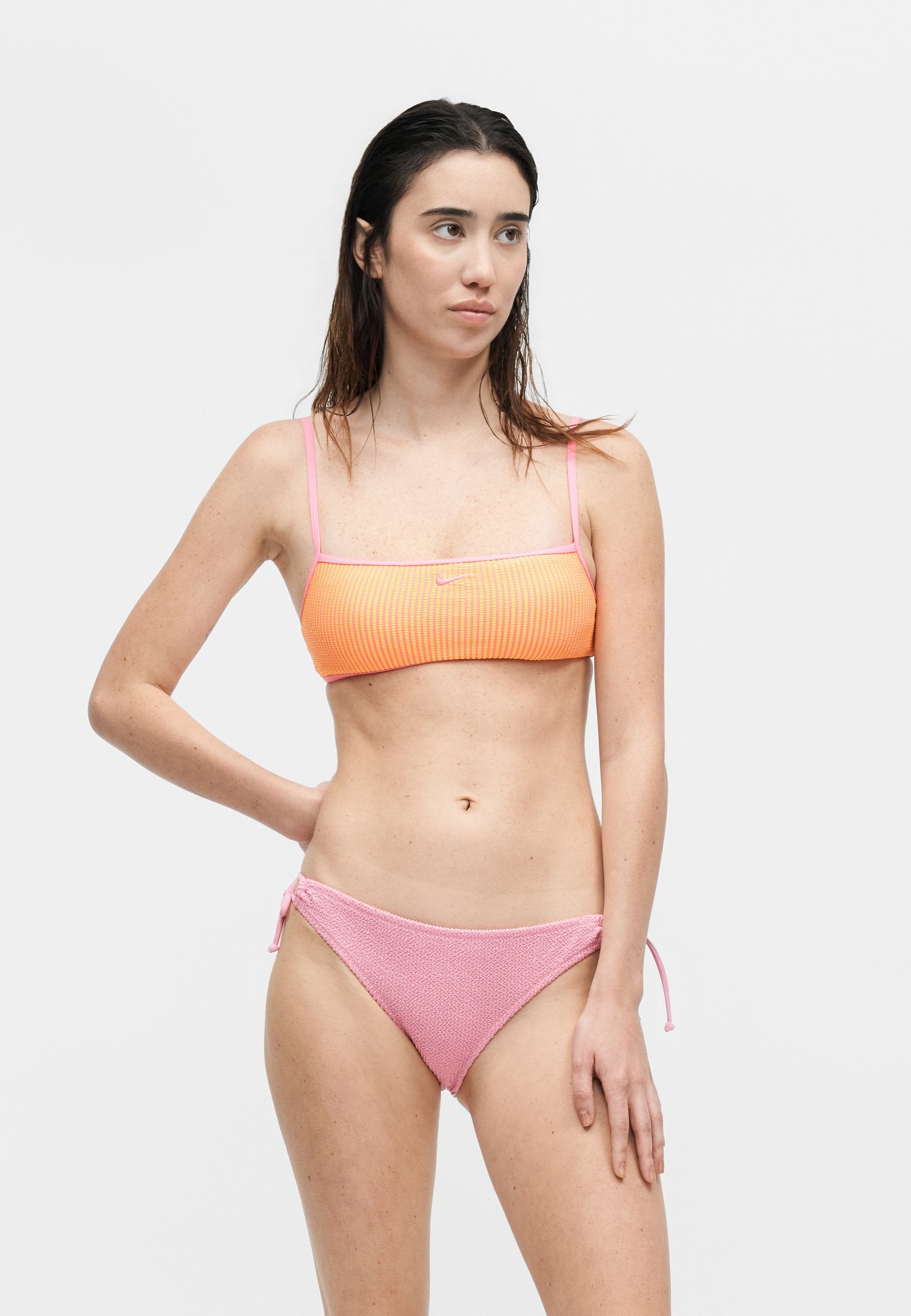 HAUT DE BIKINI COL CARRÉ À TEXTURE ONDULÉE - Pink glow