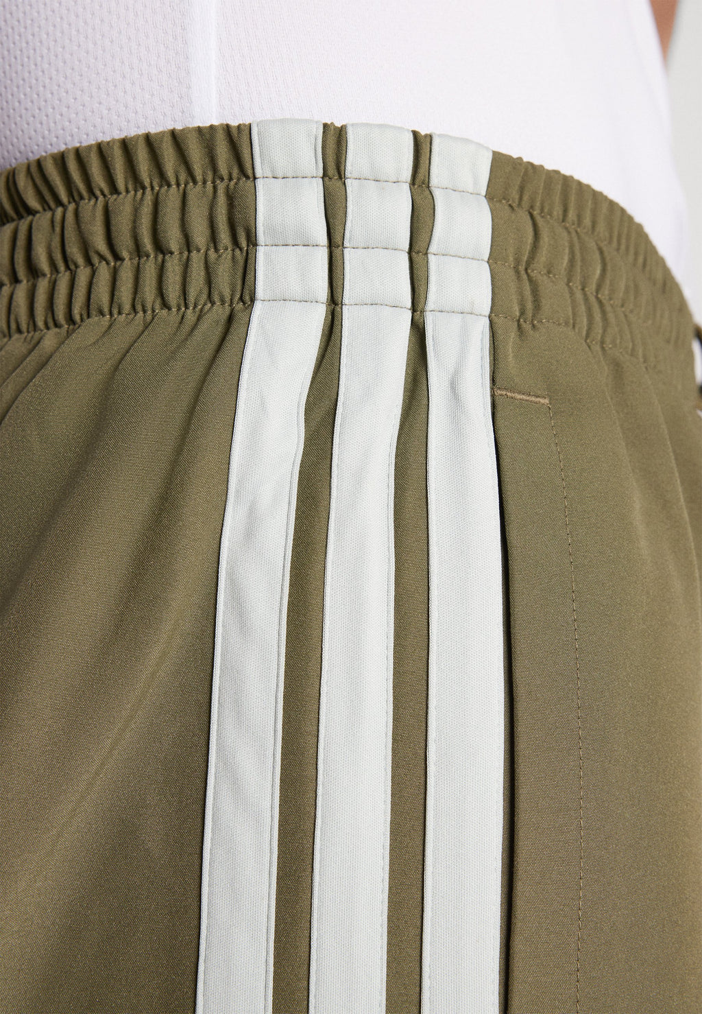 SET - Tracksuit - olive strata