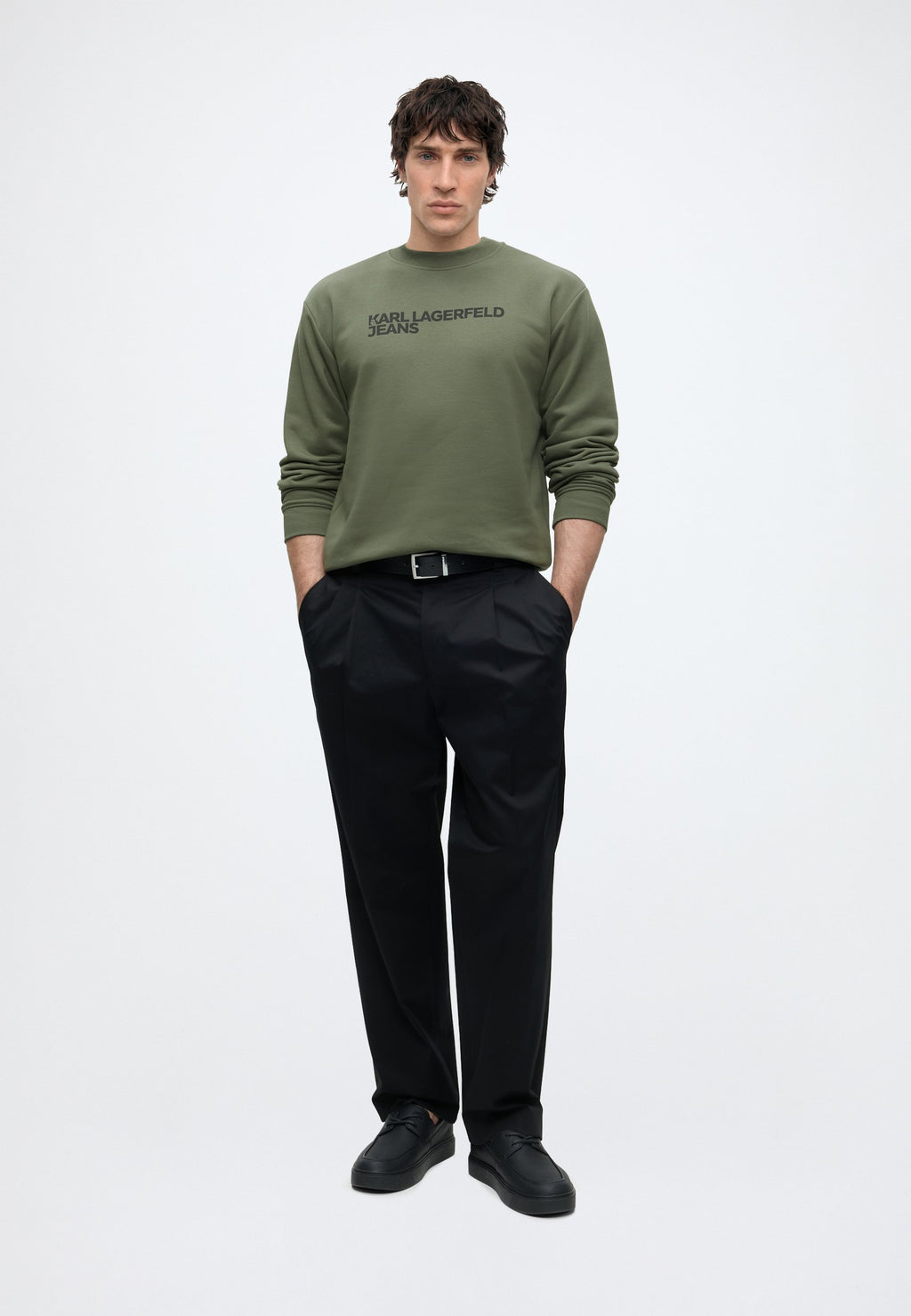 ESSENTIAL LOGO - Sweatshirt - beetle