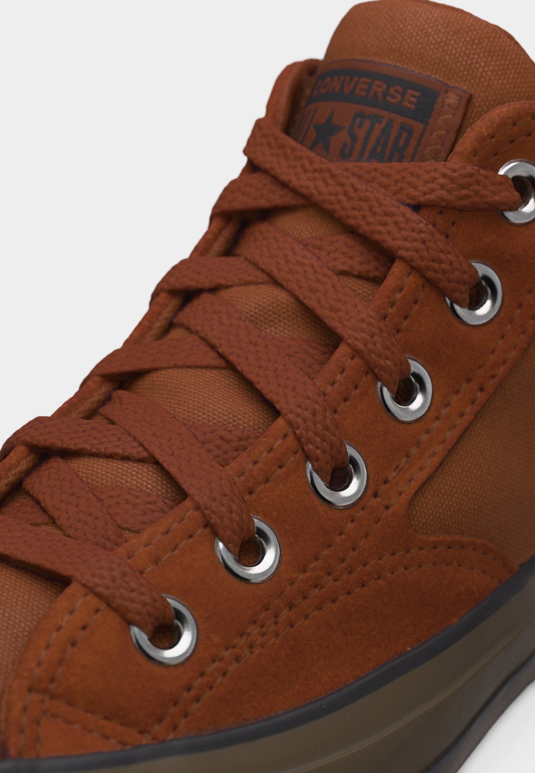 أحذية رياضية CHUCK TAYLOR ALL STAR MALDEN STREET UNISEX - عالية - بني/أسود