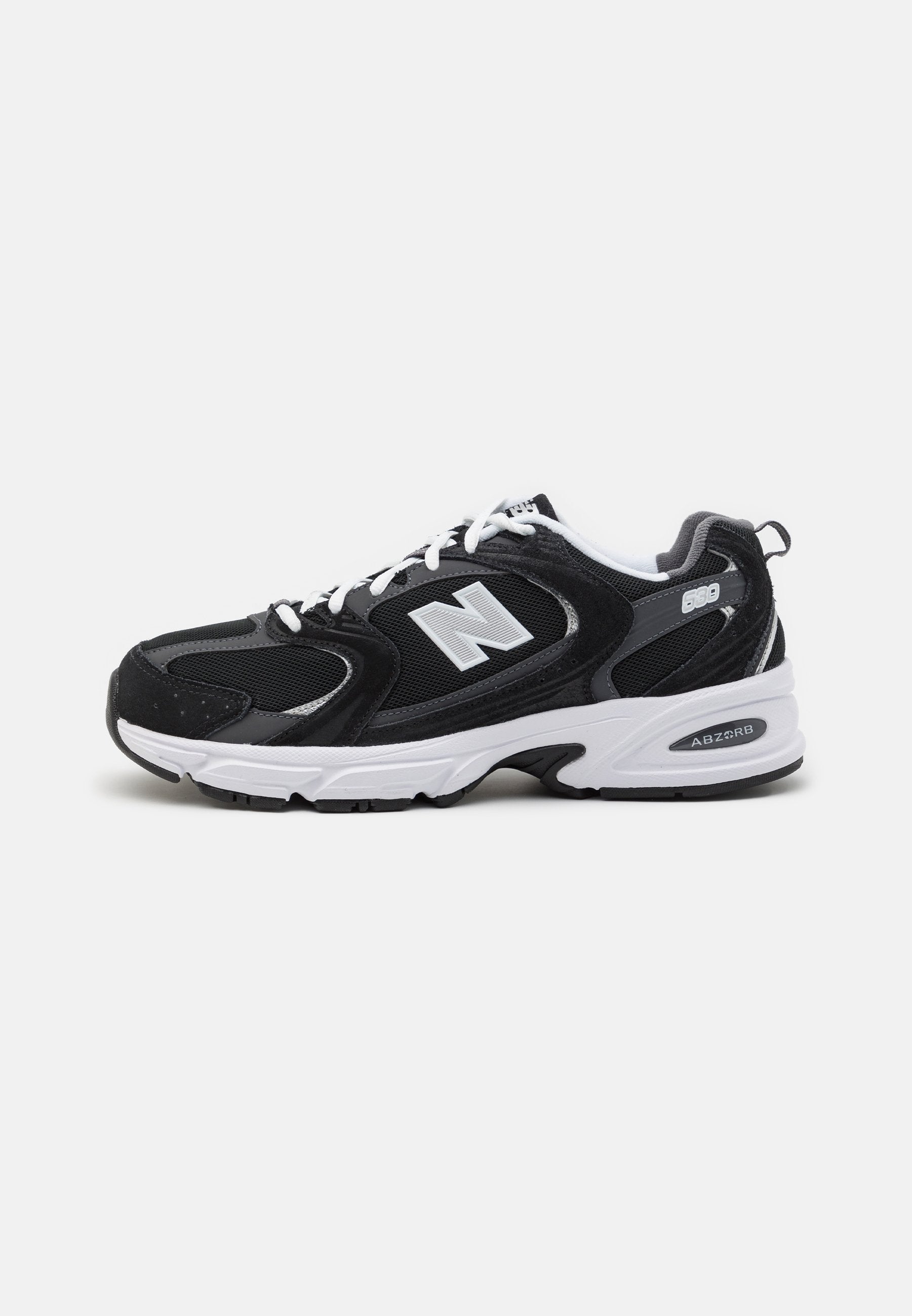 Trainers - black
