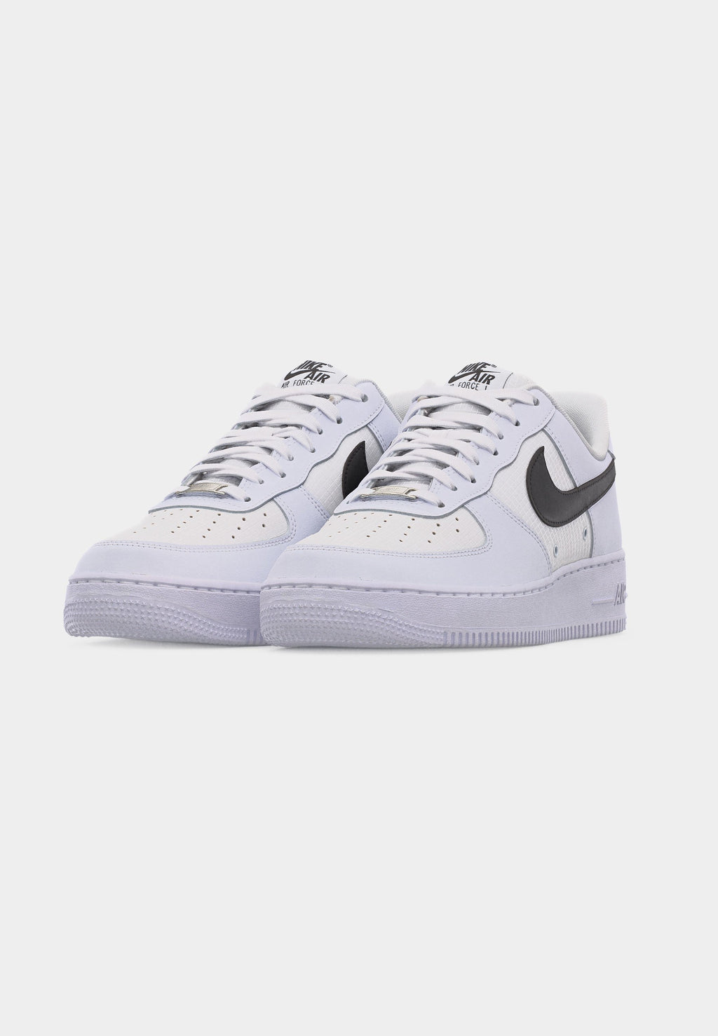 AIR FORCE 1 07 LV8 TECH - Trainers - white/black