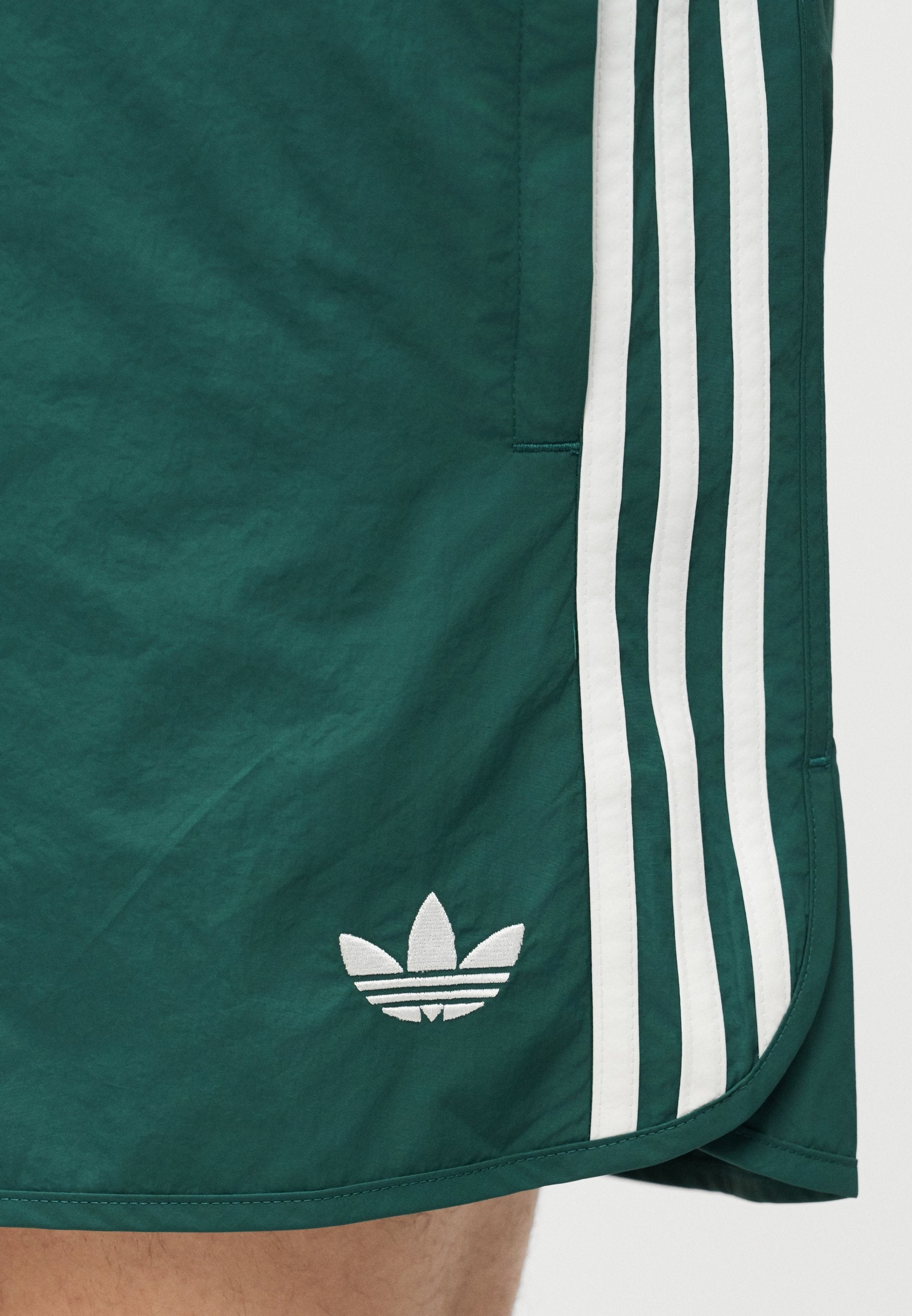 SPRINTER SHO - Shorts - collegiate green