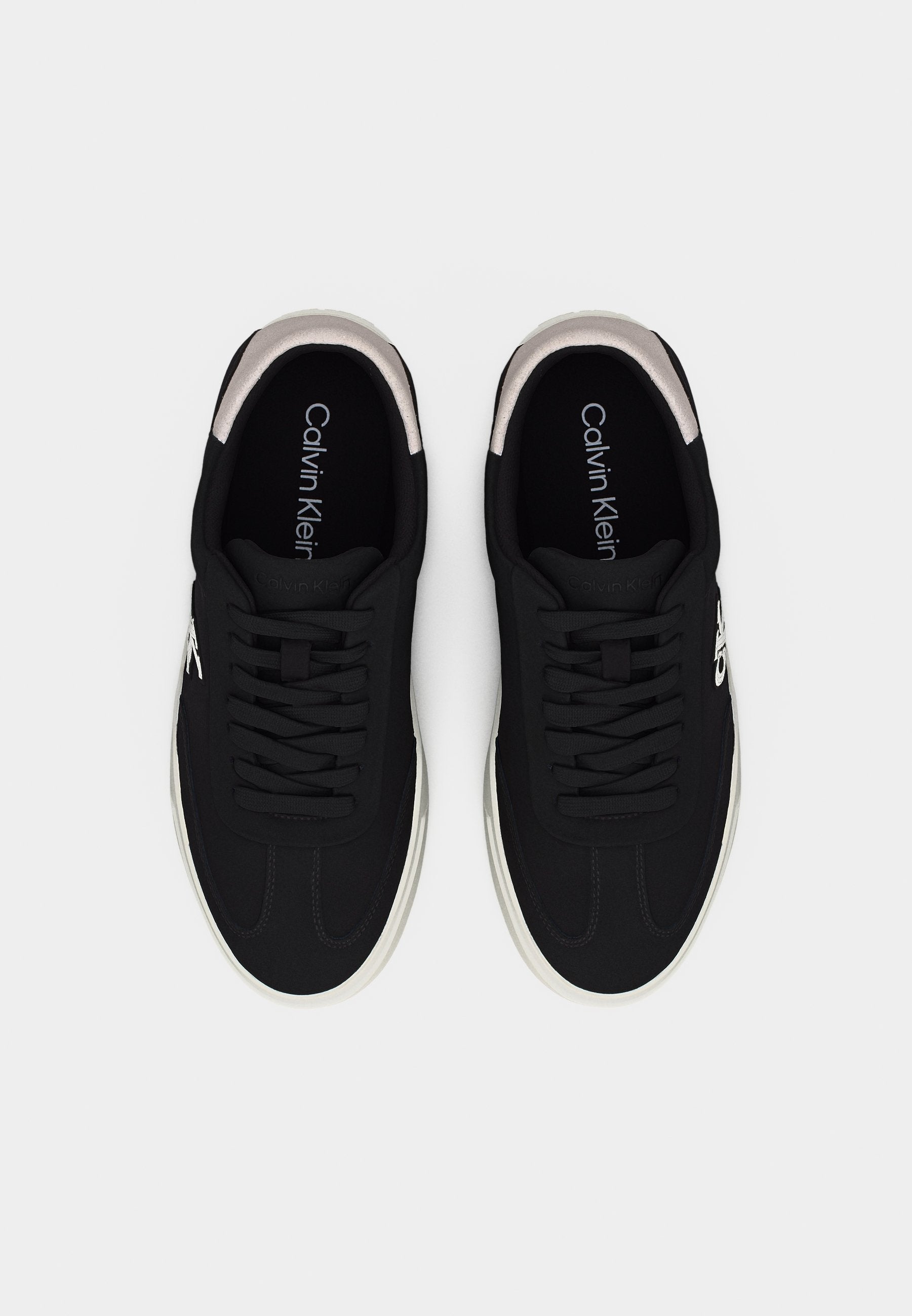PRO CUPS - Trainers - black/bright white