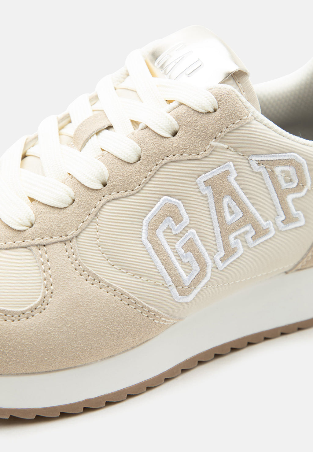 NASHVILLE ARCH LOGO - Trainers - sand