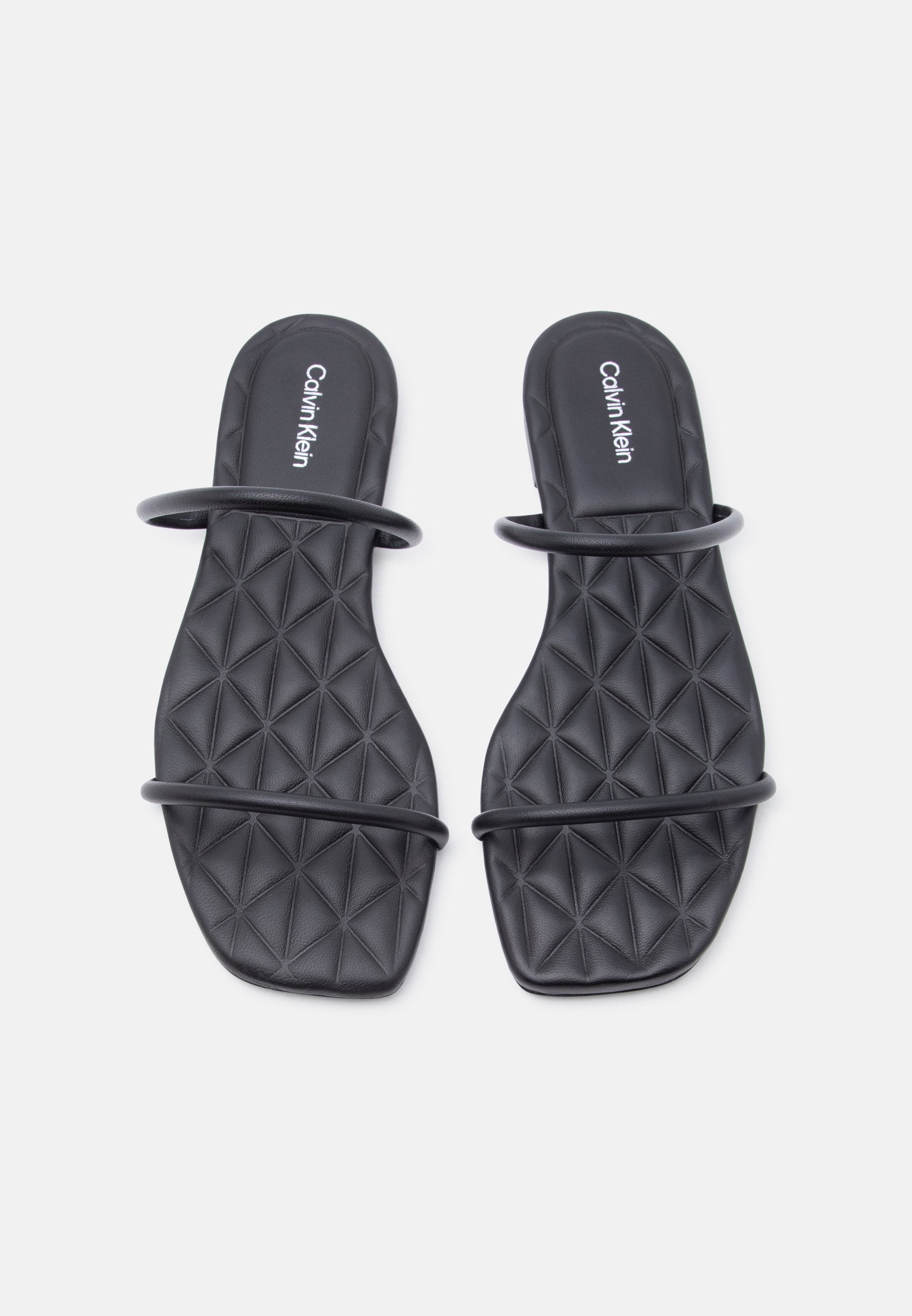 Mules - triple black