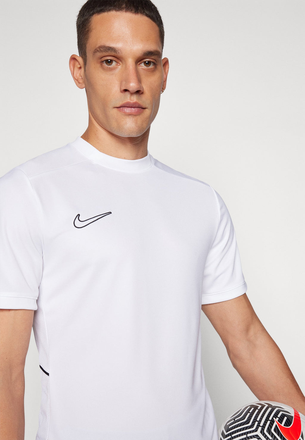 MEN'S SHORT SLEEVE SOCCER - تي شيرت رياضي - أبيض/أسود