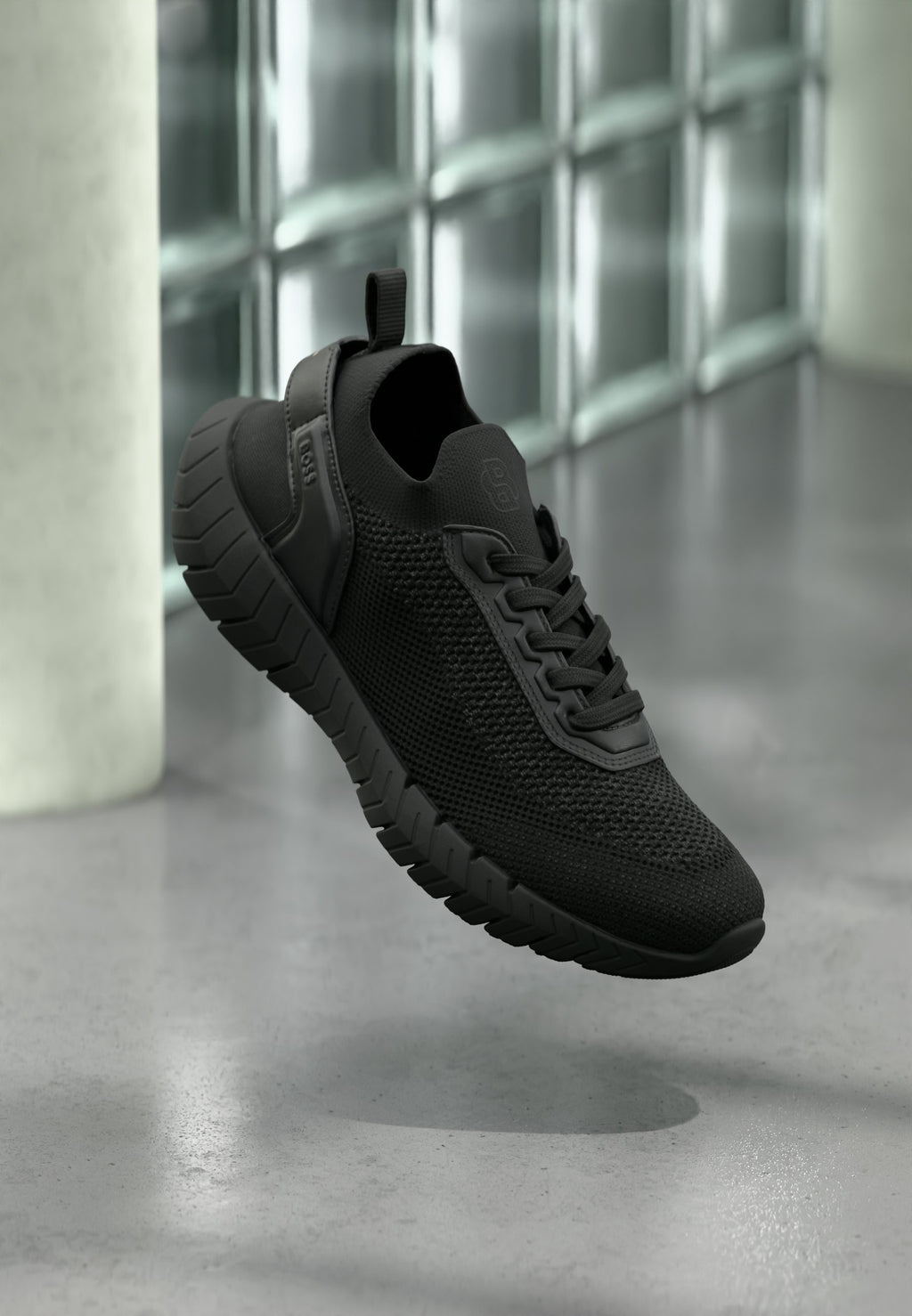 Trainers - black