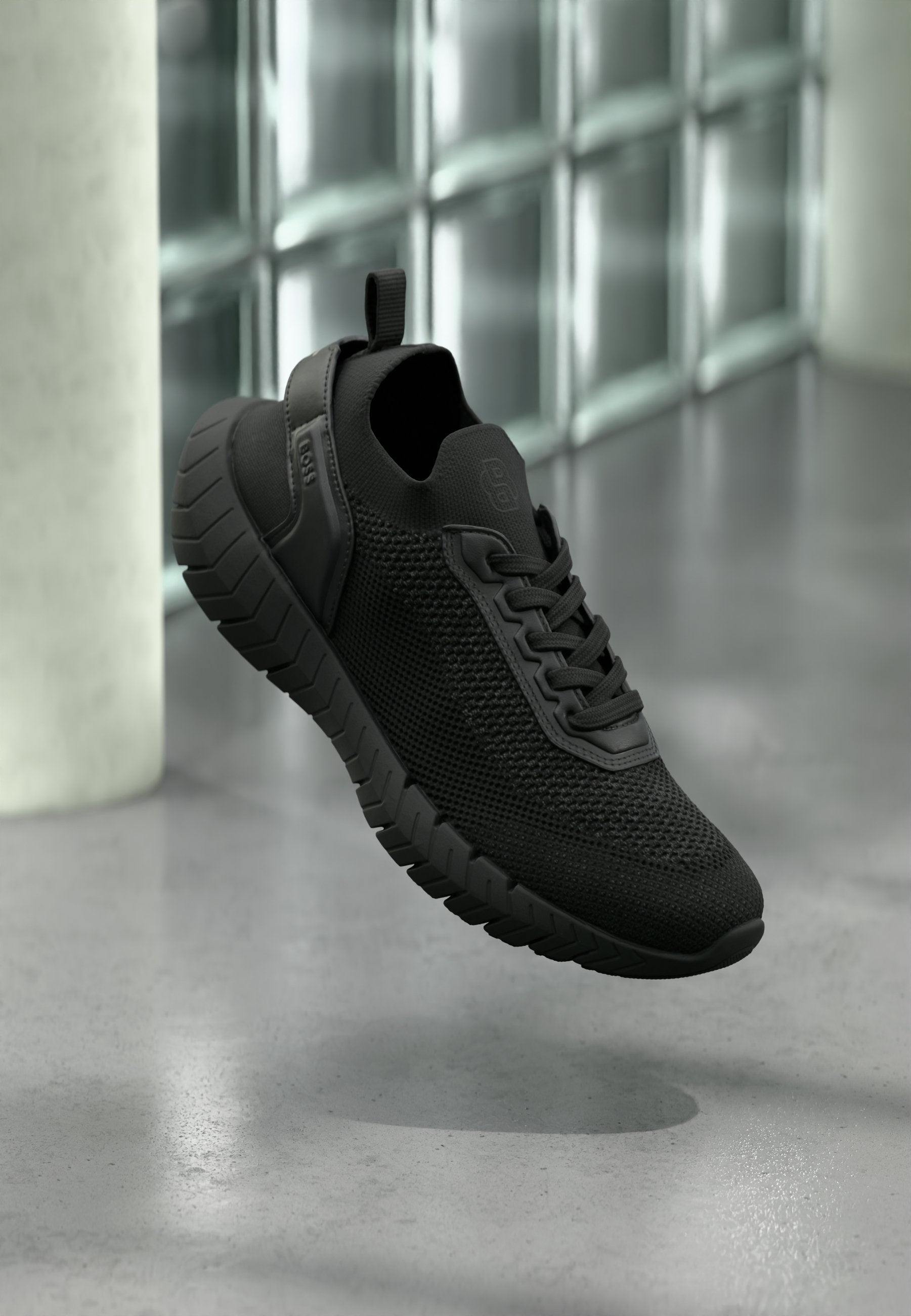 Trainers - black
