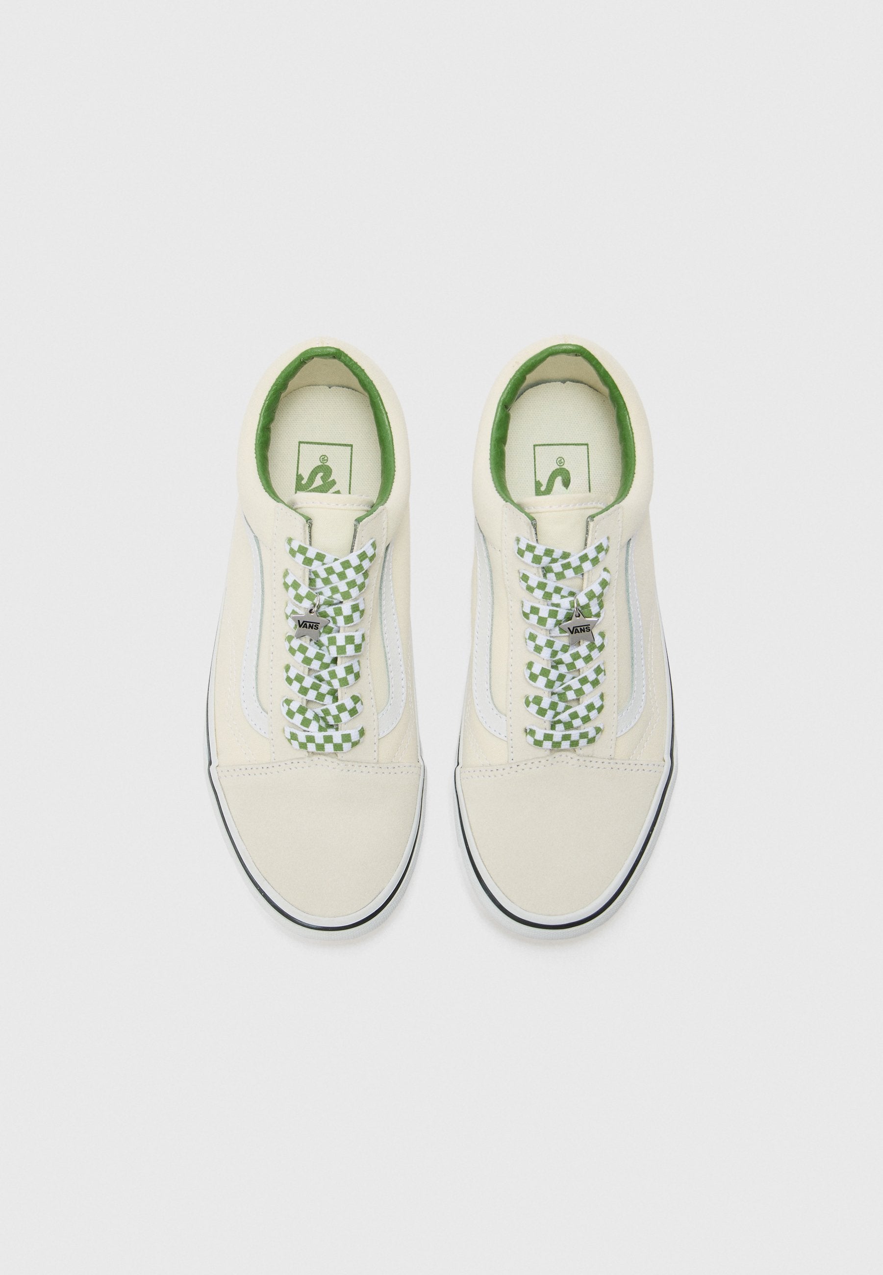 OLD SKOOL - Skate shoes - marshmallow/green
