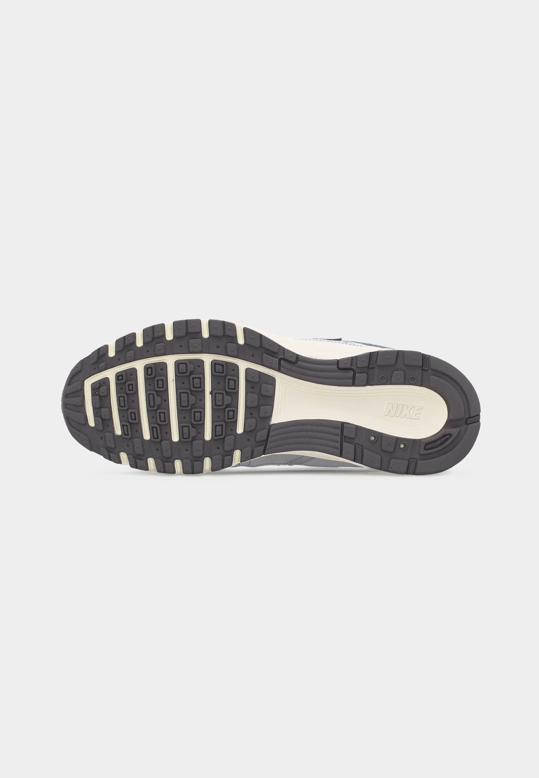 P 6000 UNISEX - Trainers - grey fog/malachite/metallic silver-coloured/sail/pencil point