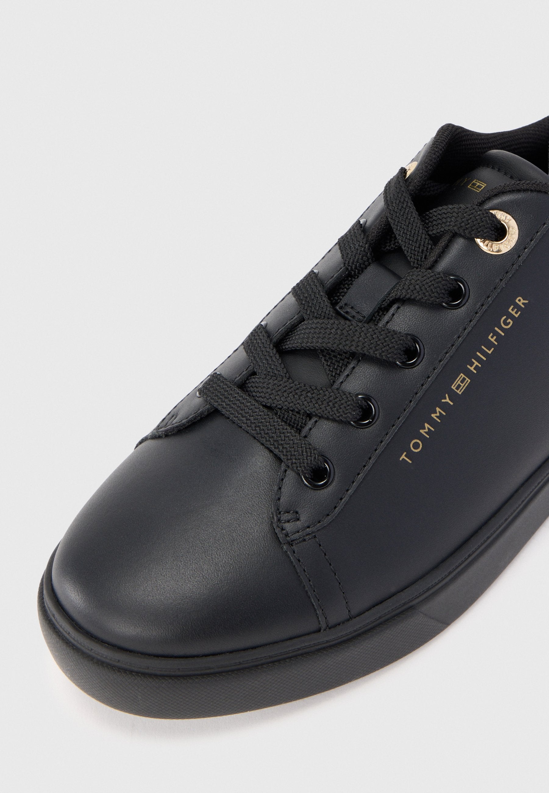 Trainers - black