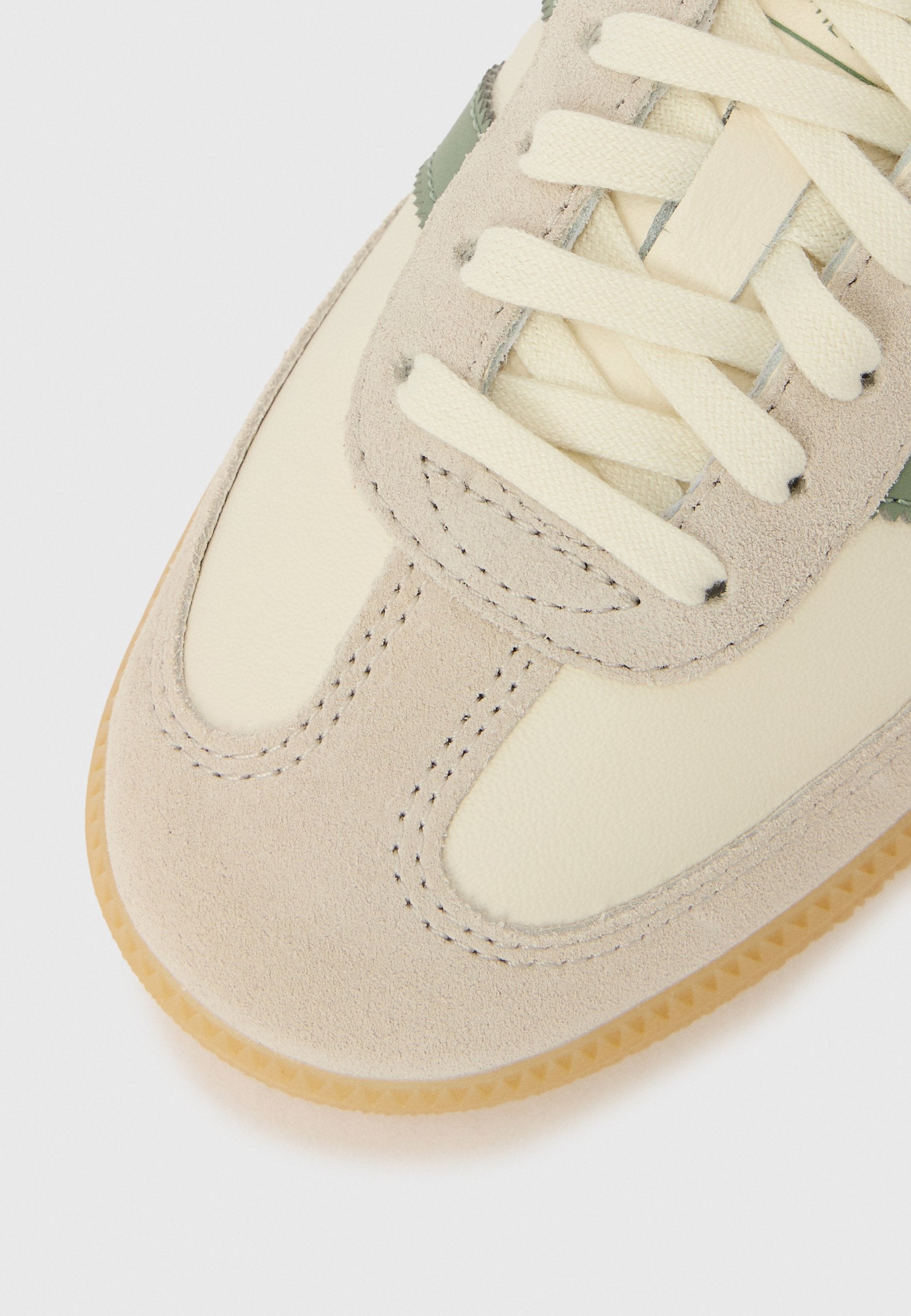 SAMBA OG UNISEX - Trainers - off-white/silver green/gum