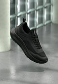 Trainers - black