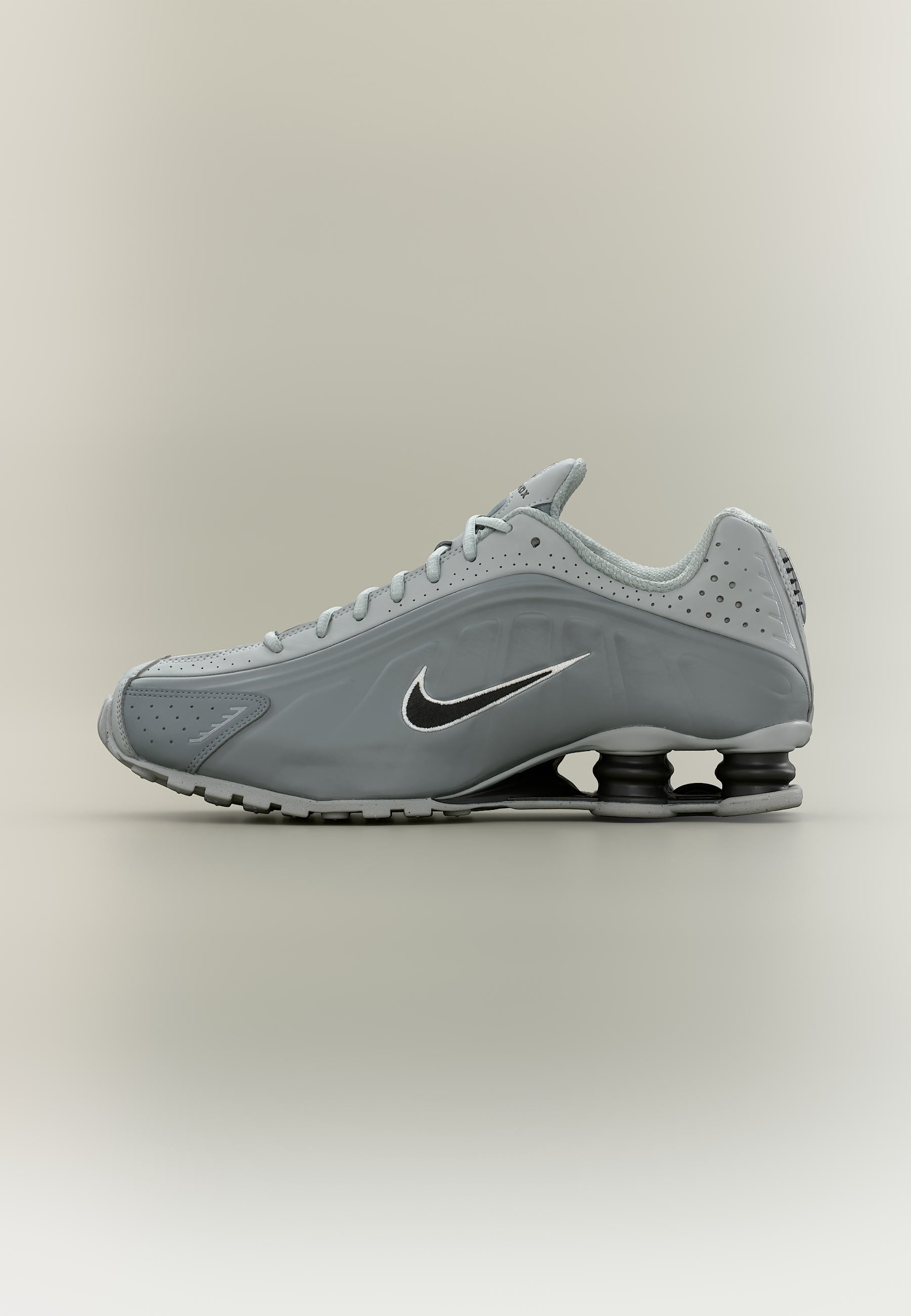 SHOX R4 UNISEXE - Baskets basses - light smoke grey/black/smoke grey/white
