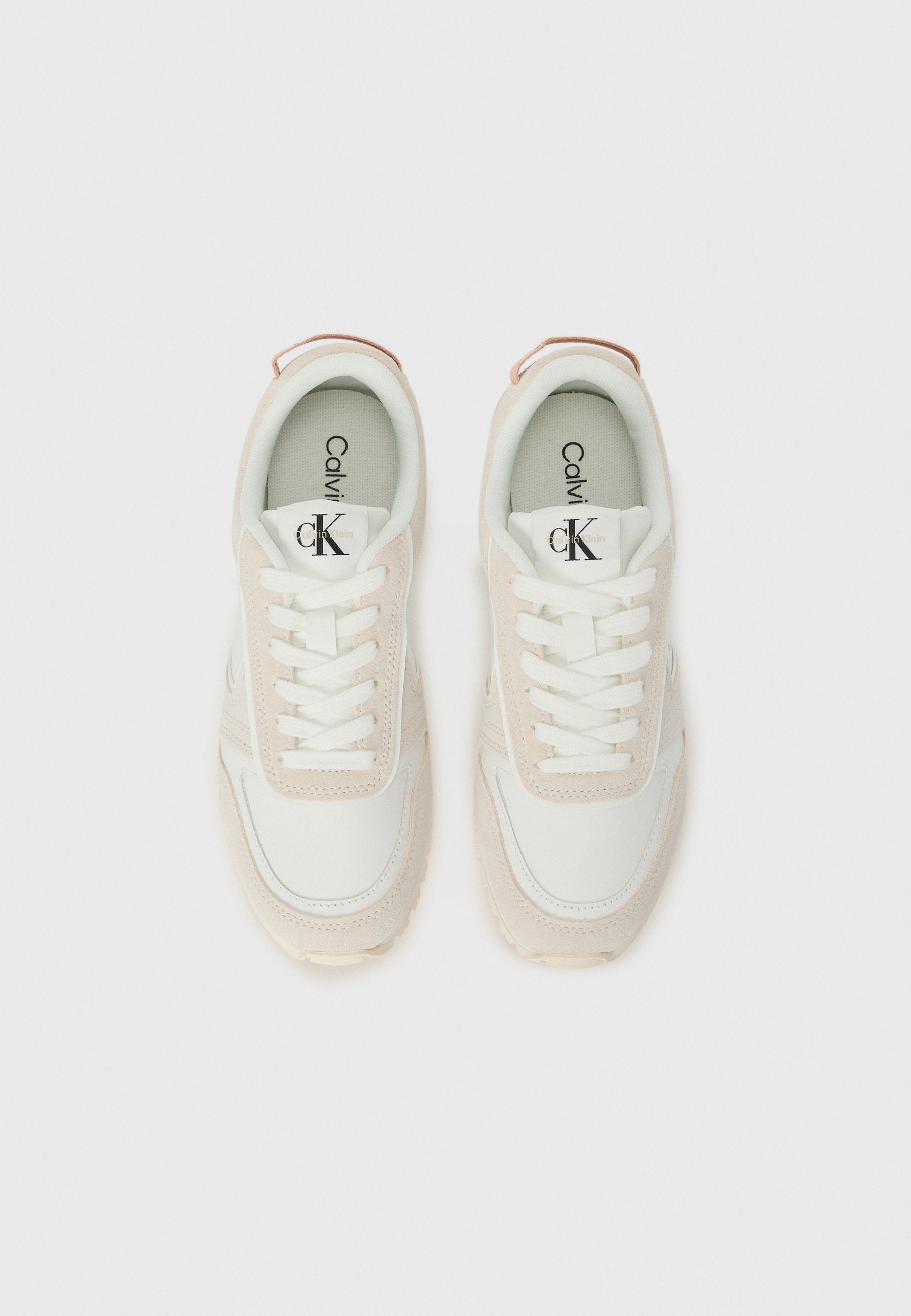 TOOTHY RUNNER - Trainers - white/ancient white