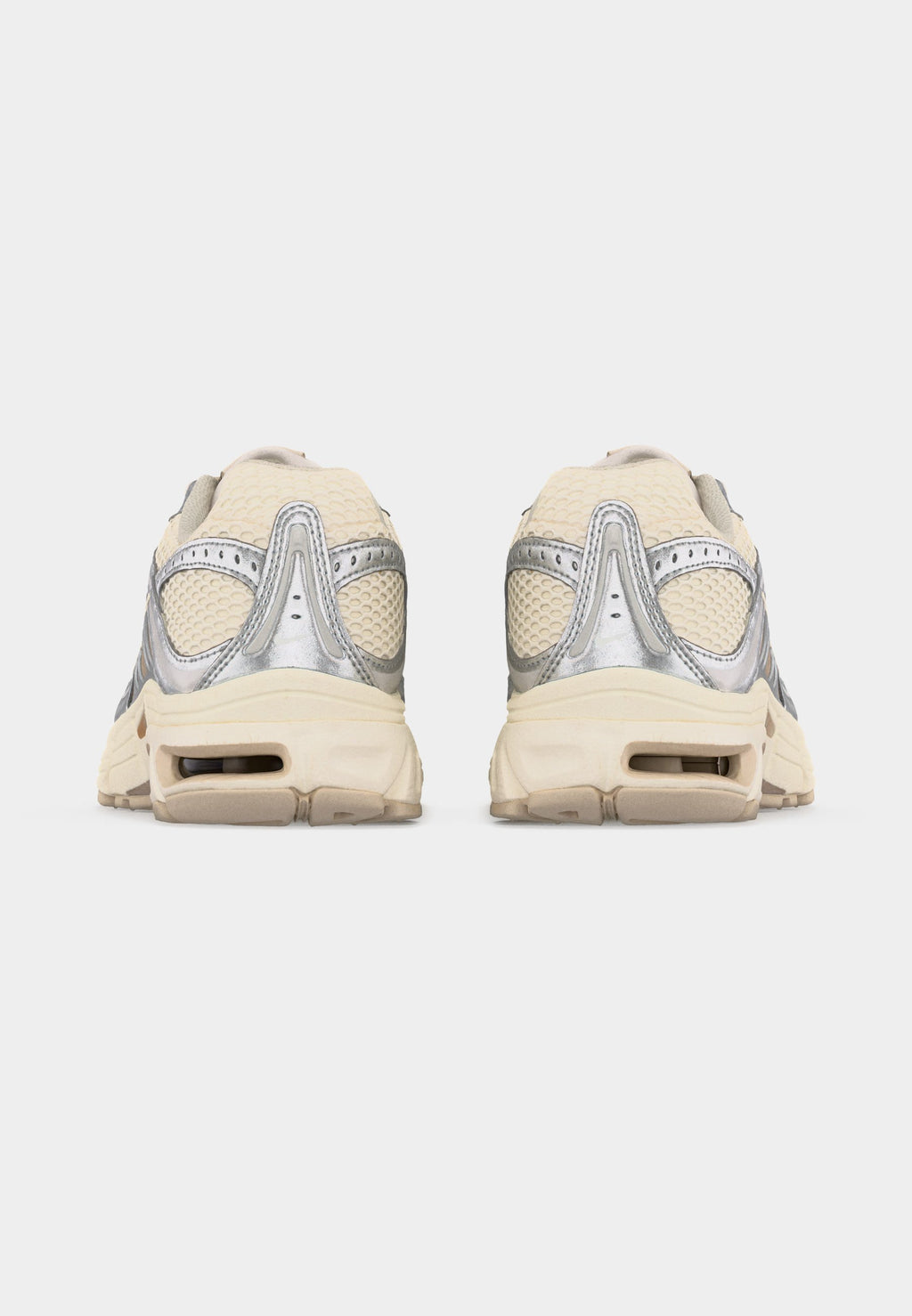 AIR MAX MOTO 2K - Trainers - pale ivory/sail/metallic silver-coloured/light orewood brown