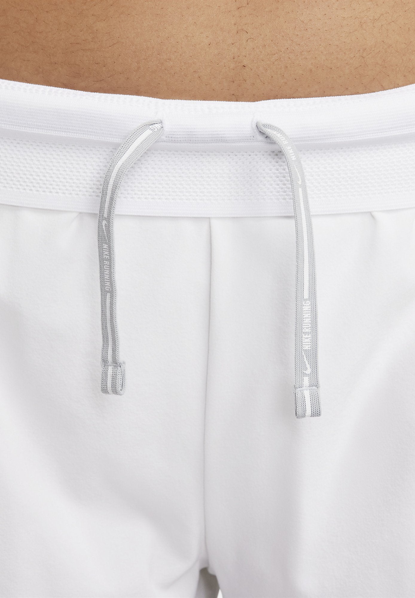 SHORT - Sports shorts - white/(black)