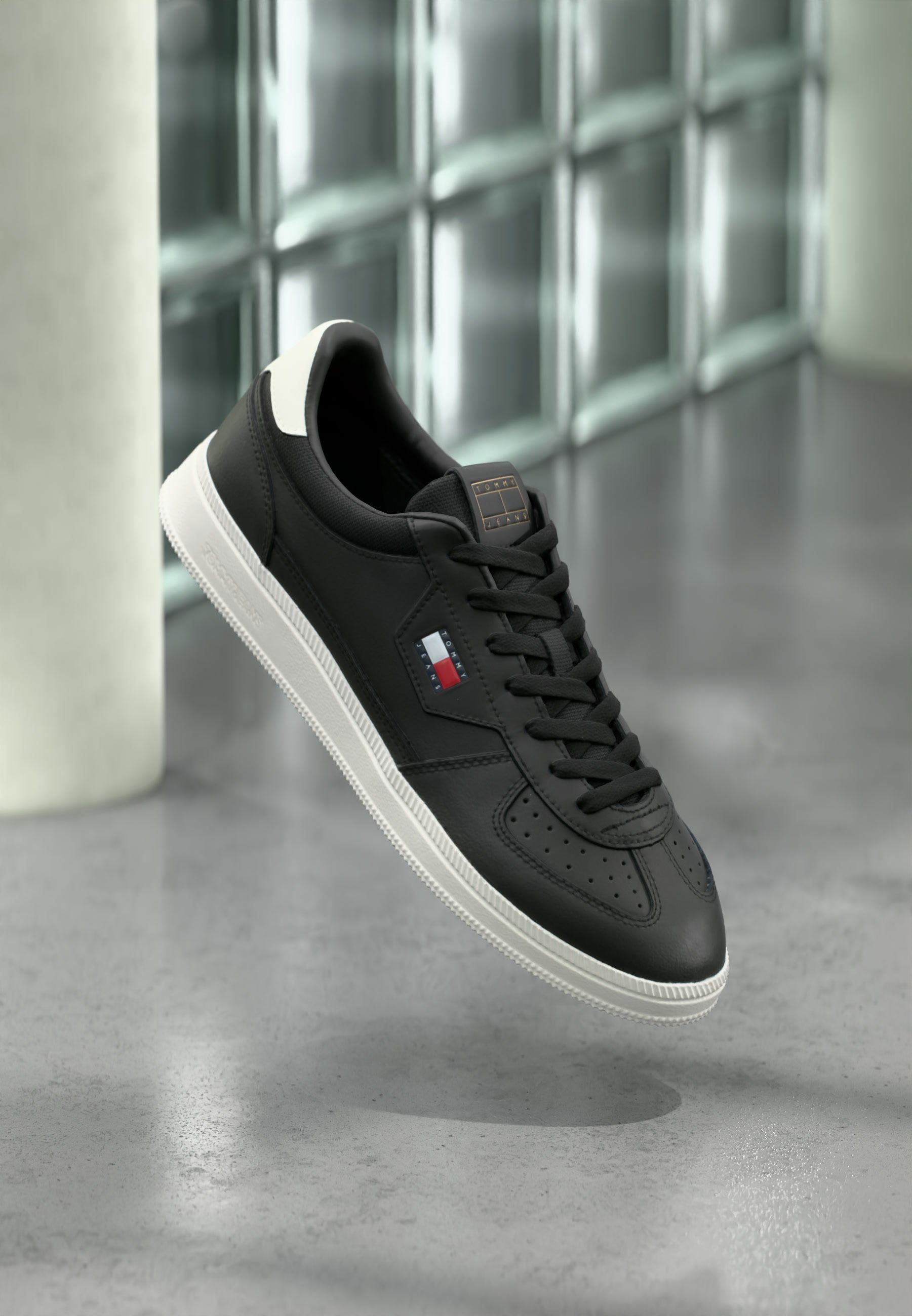 THE GREENWICH EDGE - Trainers - black