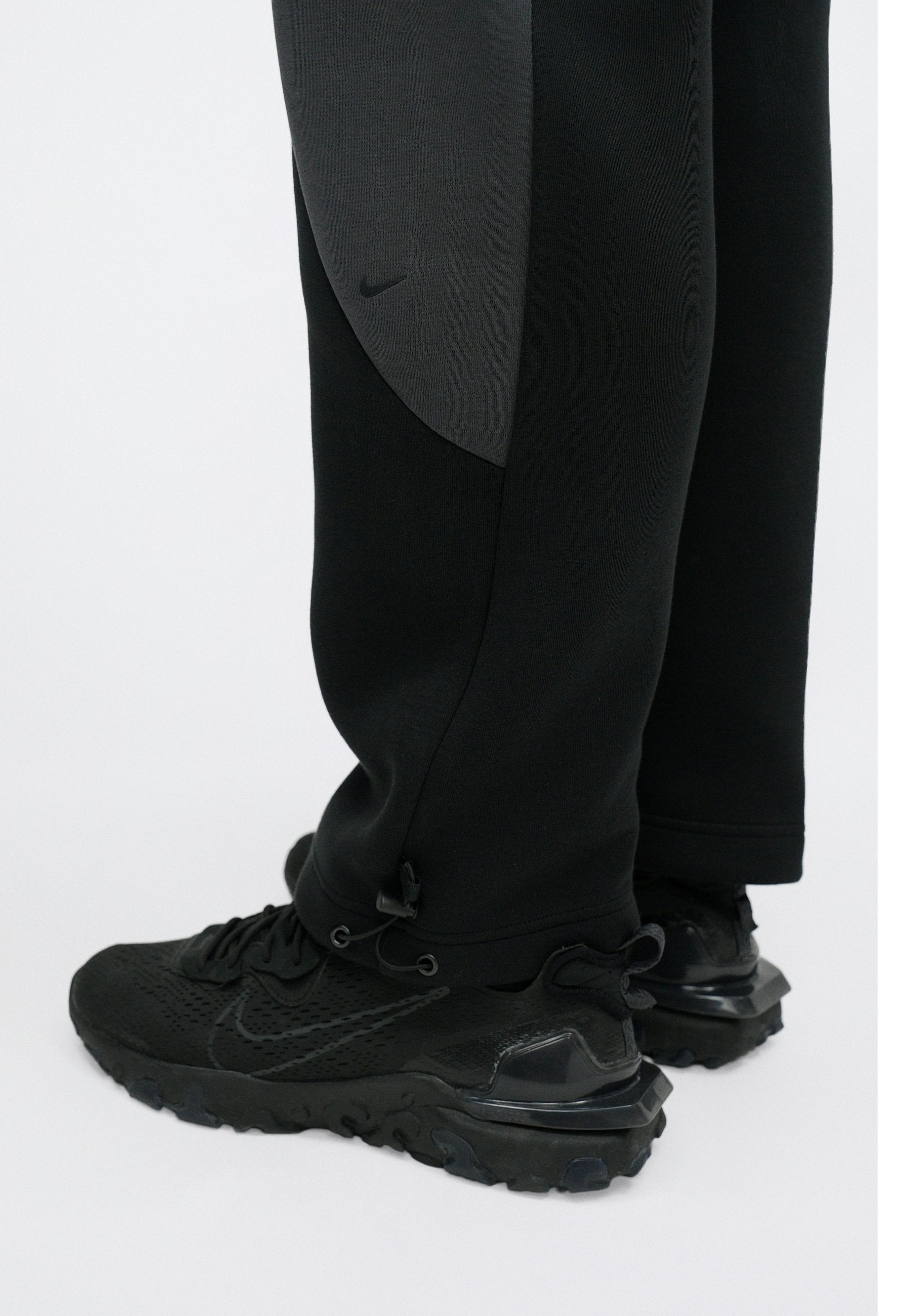 M NK TECH FLC PRO CB OH PANT - Tracksuit bottoms - black/anthracite