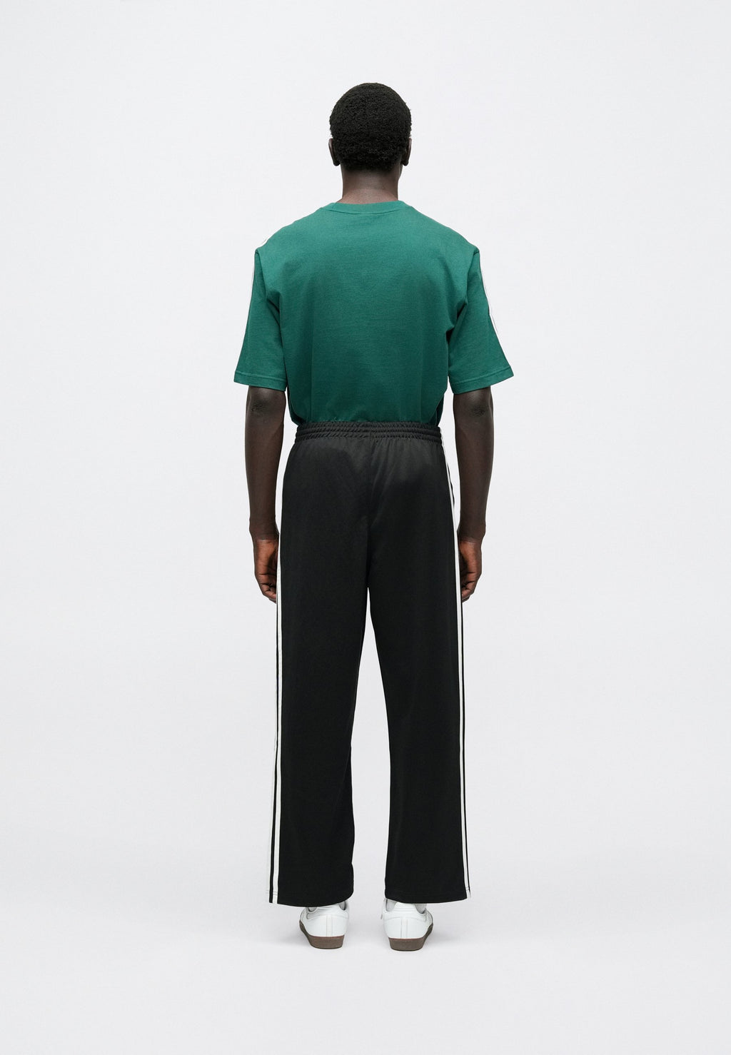LOOSE  - Tracksuit bottoms - black/white