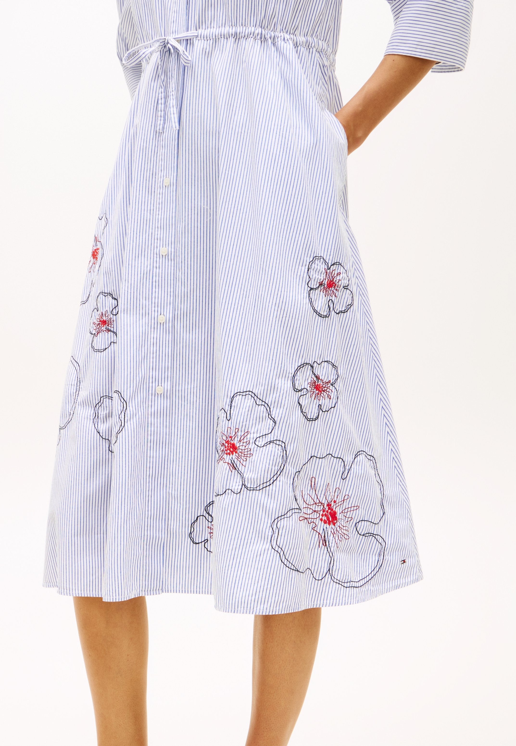 EMBROIDERY POPLIN MIDI SHIRT DRESS - Shirt dress - misty lazuli blue