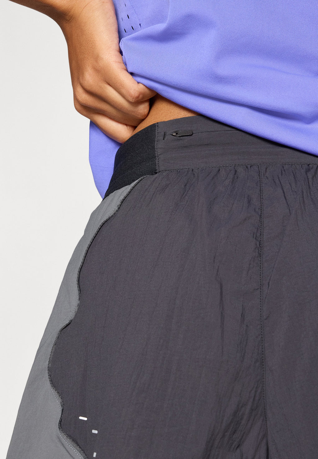 SWIFT SHORT - Sports shorts - black/anthracite/iron grey/reflective silver-coloured