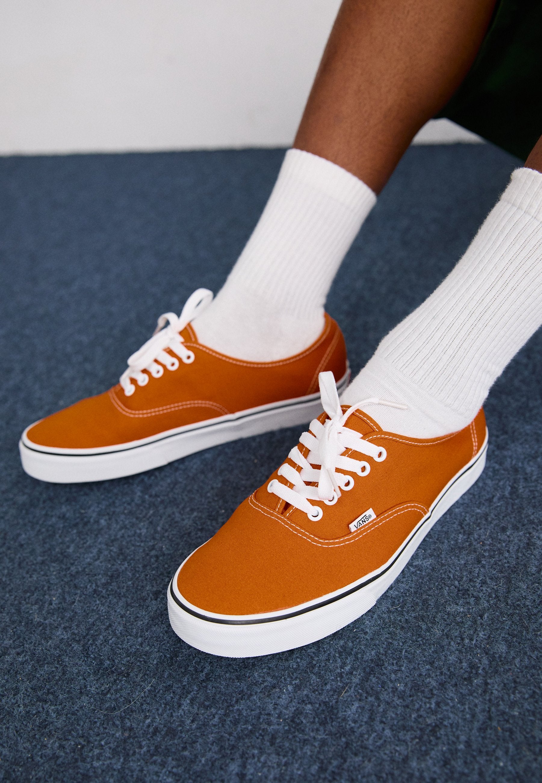 AUTHENTIC UNISEX - Trainers - marmalade