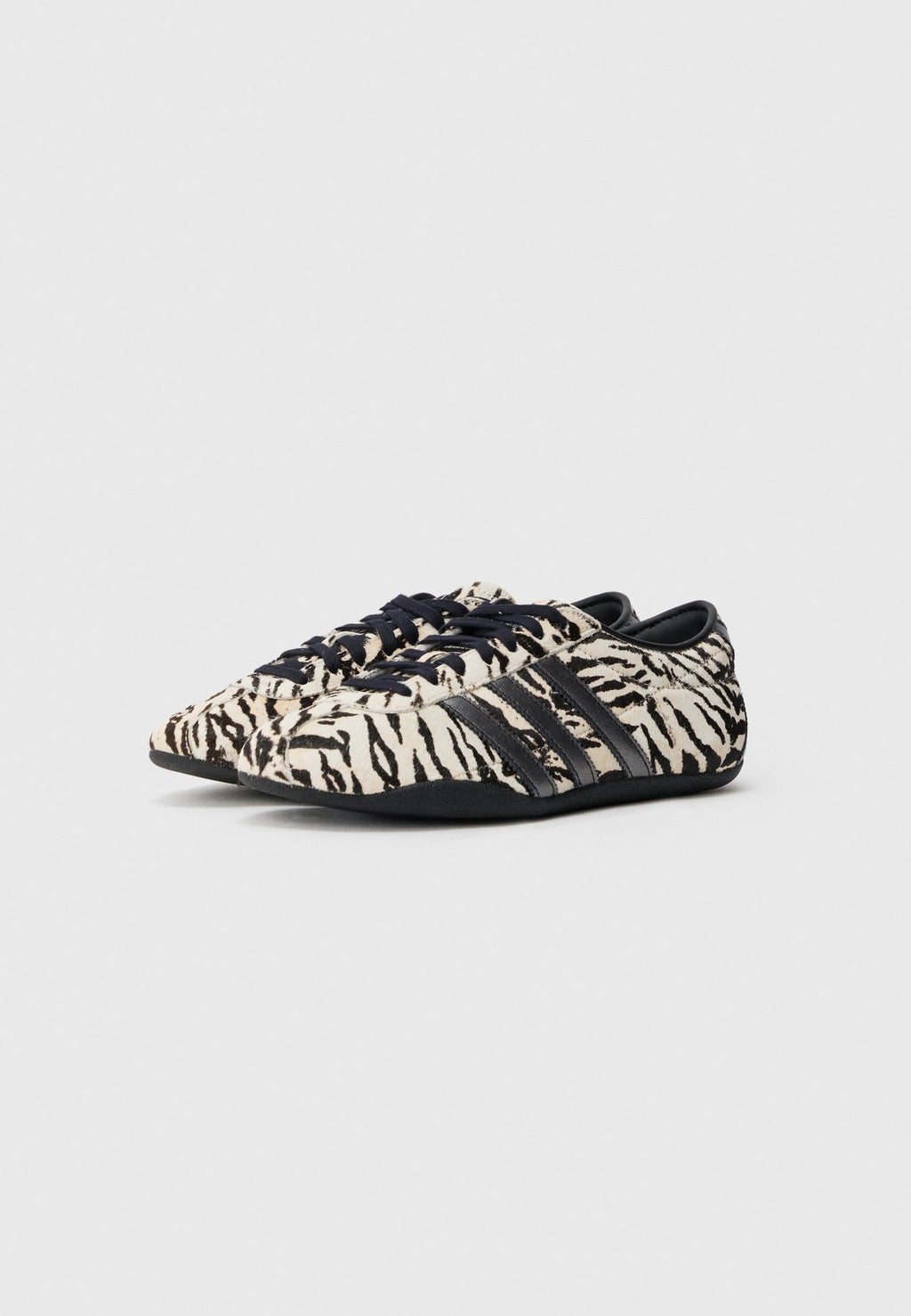 TOKYO W - Trainers - off white/core black/wonder white