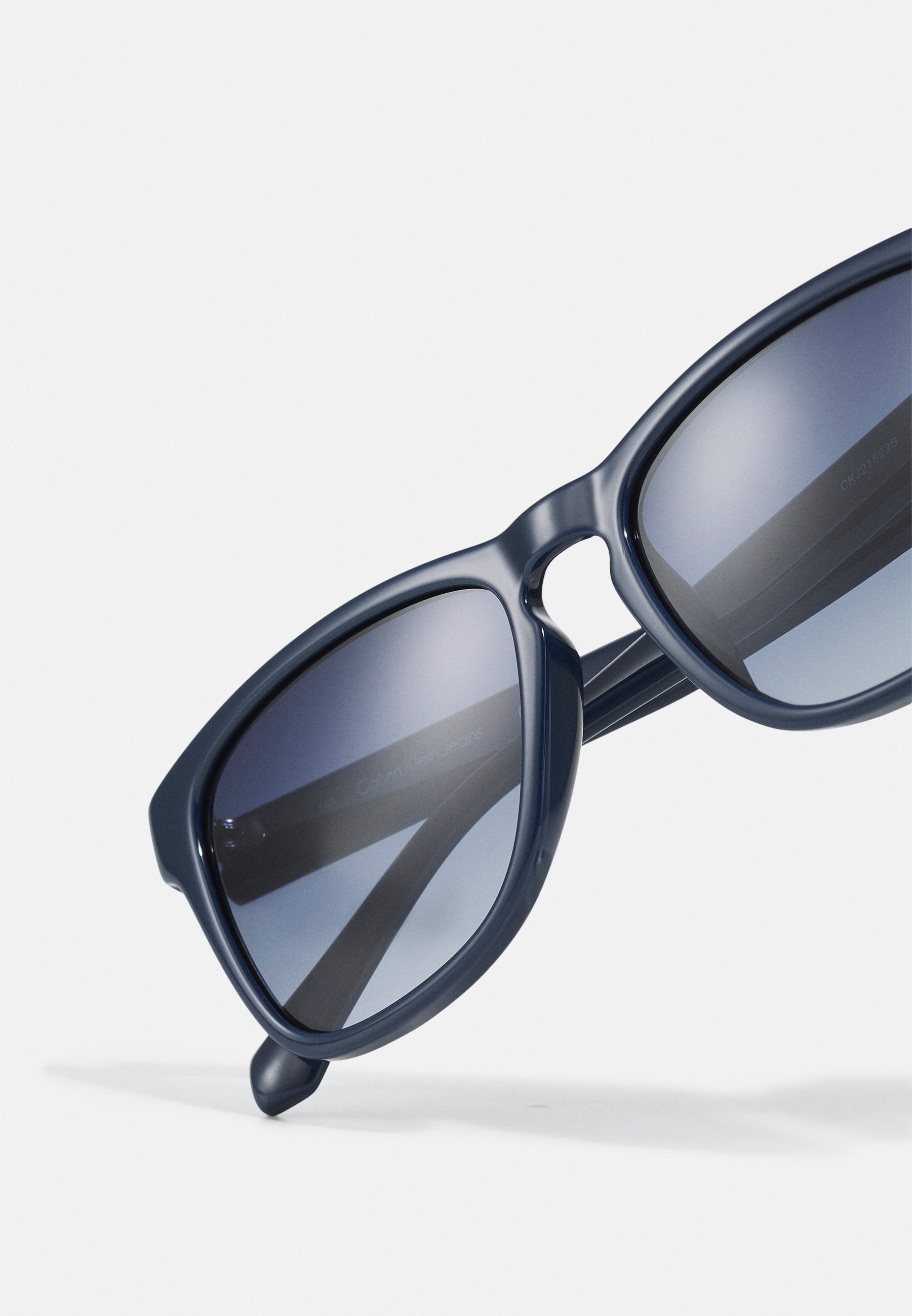 Lunettes de soleil - bleues