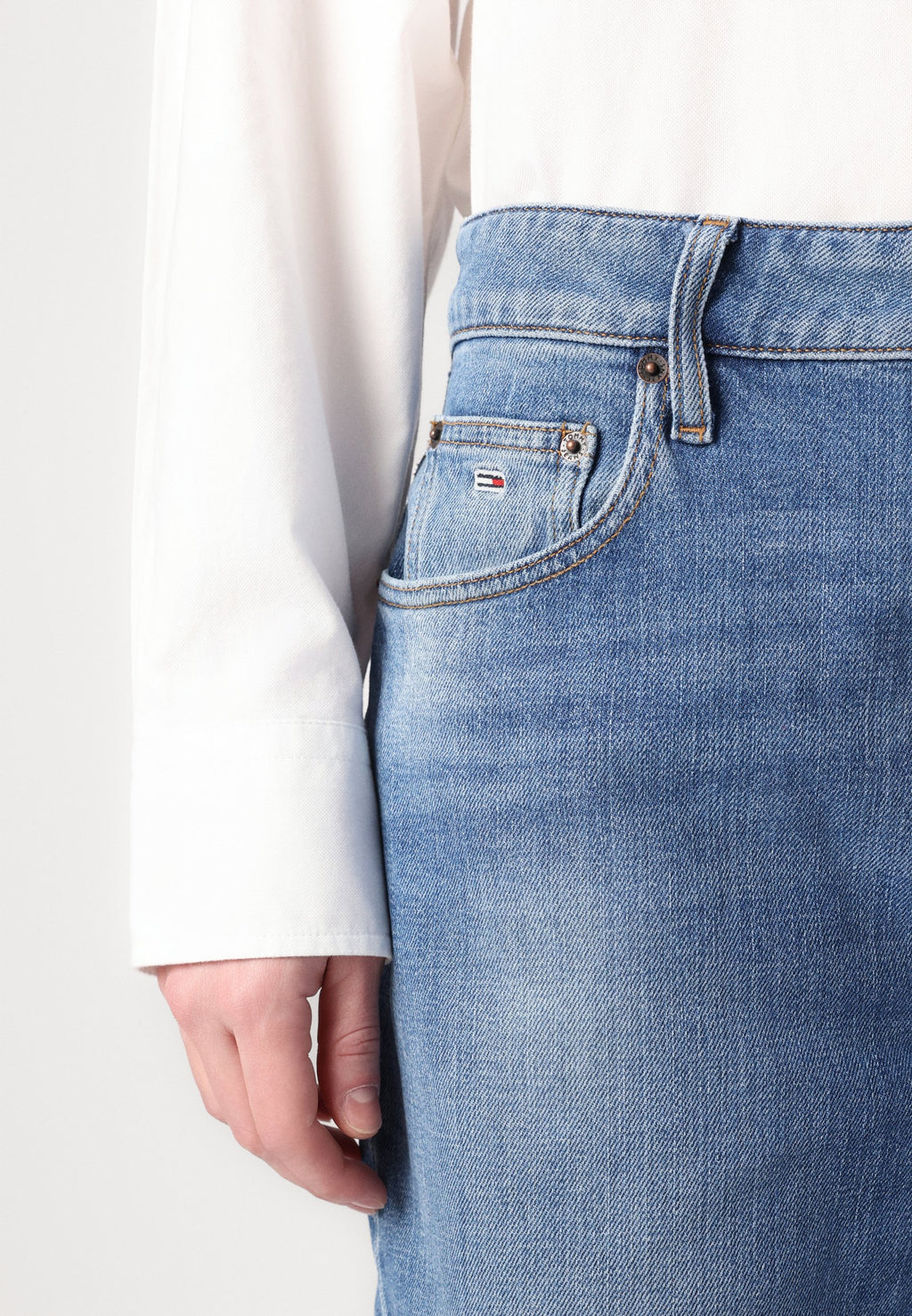 JEANS DROIT DÉLAVÉ DÉCONTRACTÉ MIA - Jean coupe décontractée - denim medium