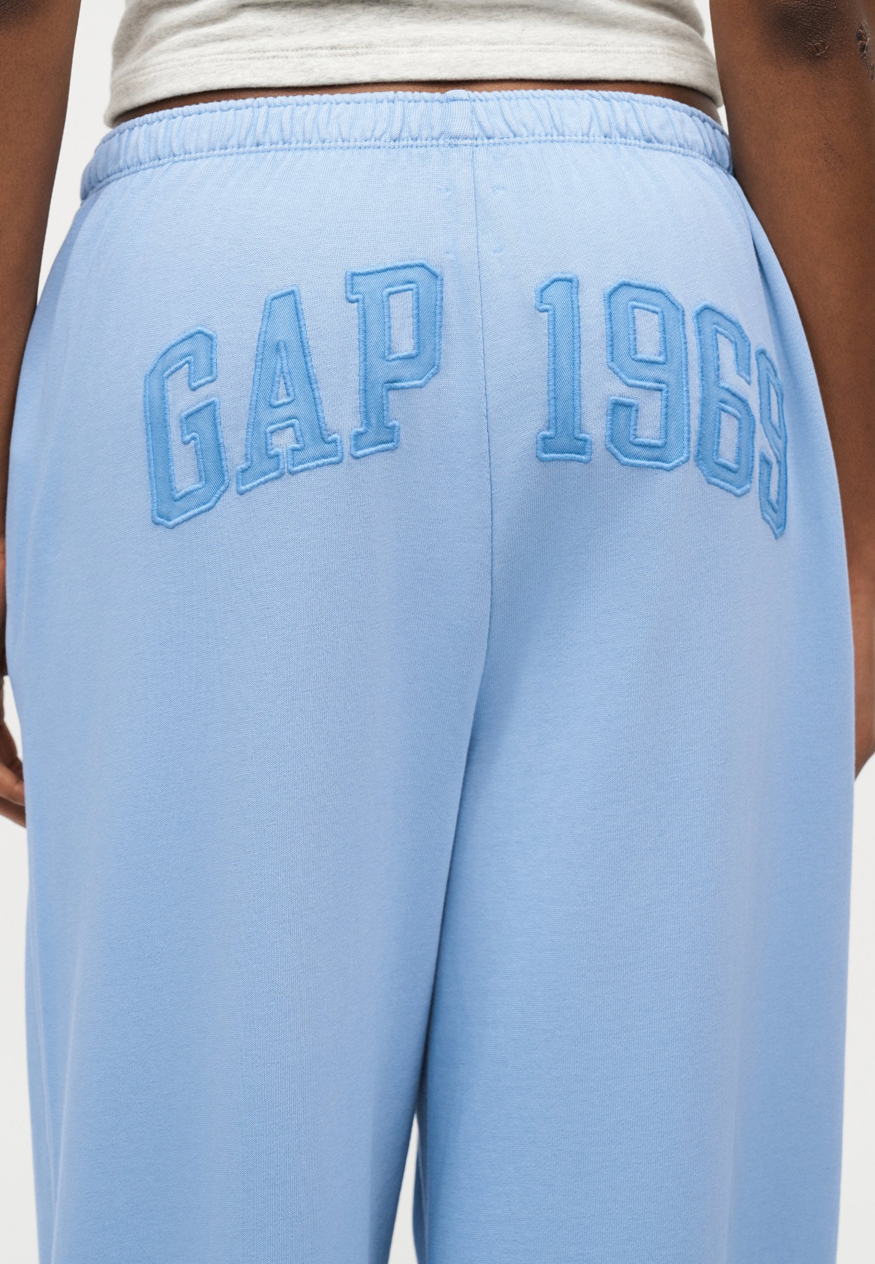 LOGO BAGGY PANTS - Tracksuit bottoms - moonstone blue