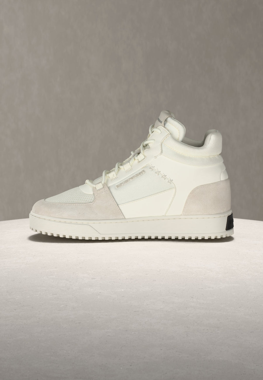 High-top trainers - off white