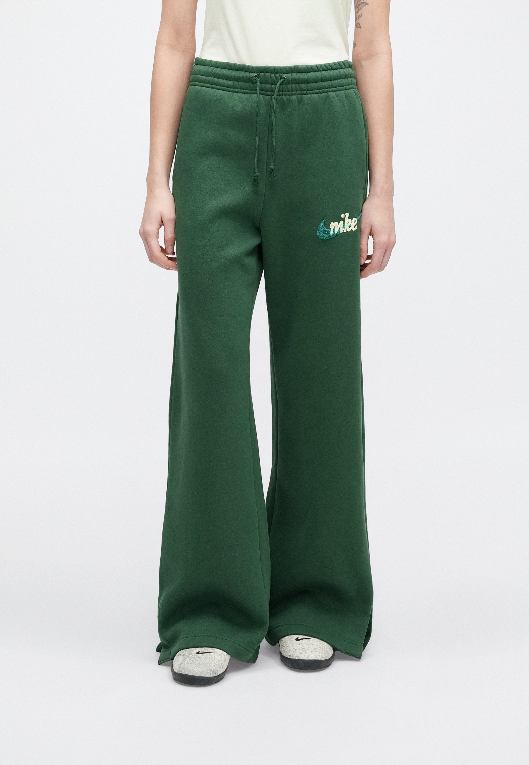 LOGO - Tracksuit bottoms - green