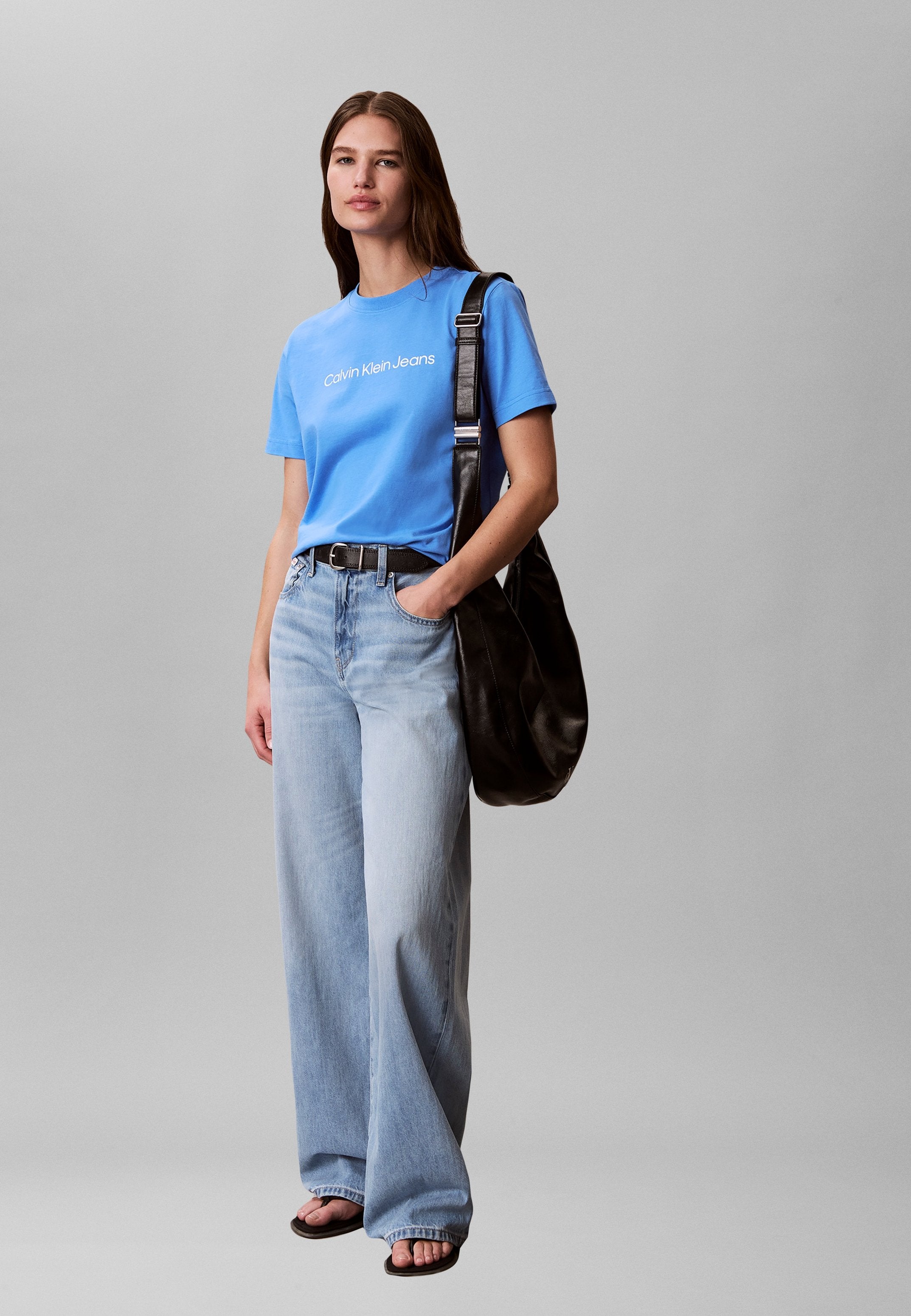 LOGO CLASSIC TEE - Print T-shirt - marina