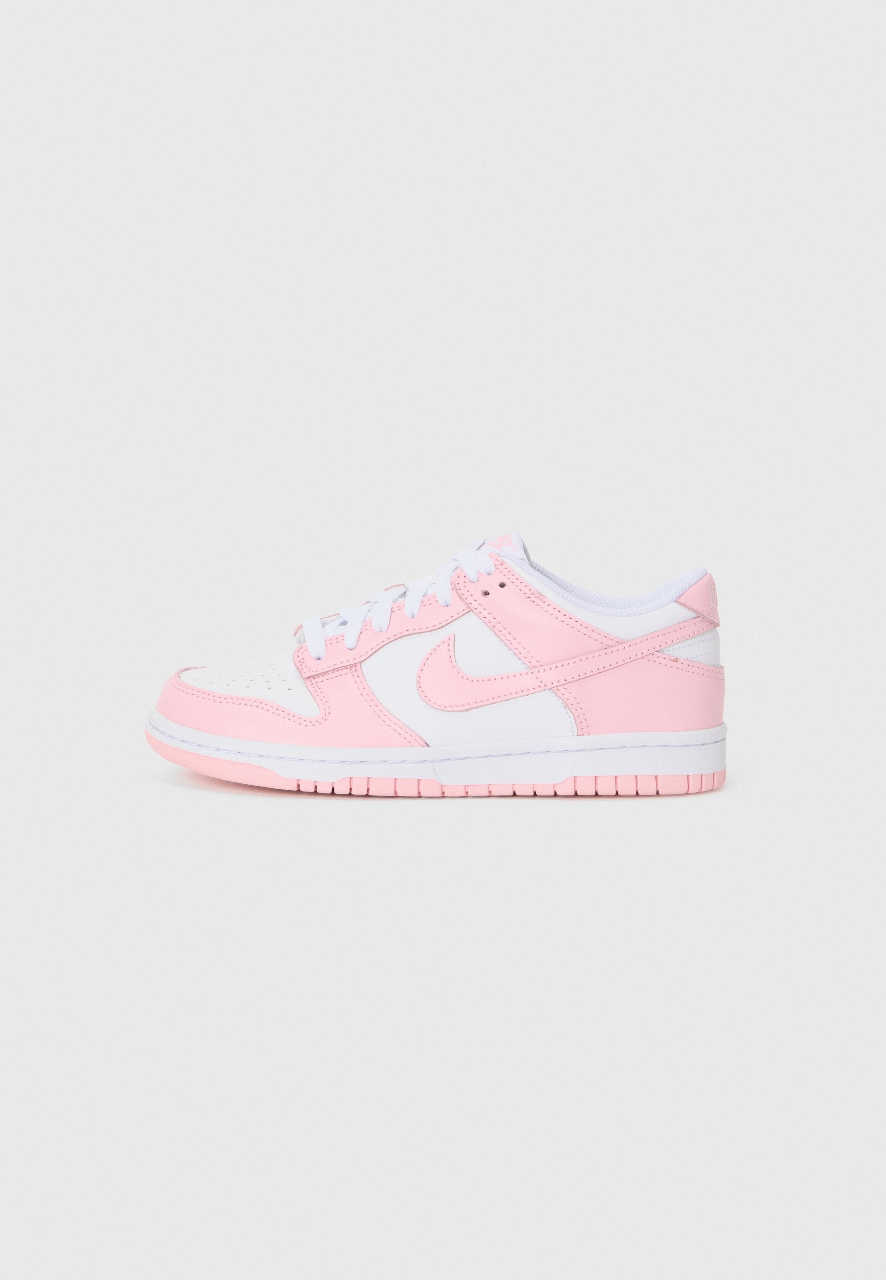 DUNK LOW UNISEX - Trainers - white/med soft pink