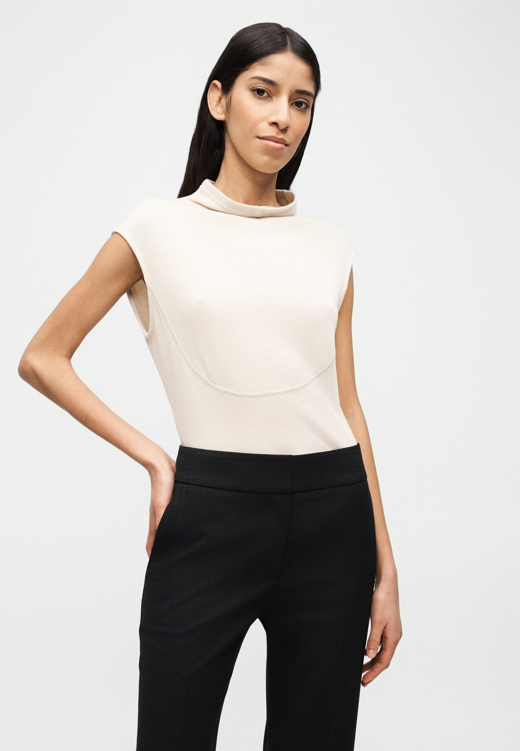 HOVANIA - Trousers - black