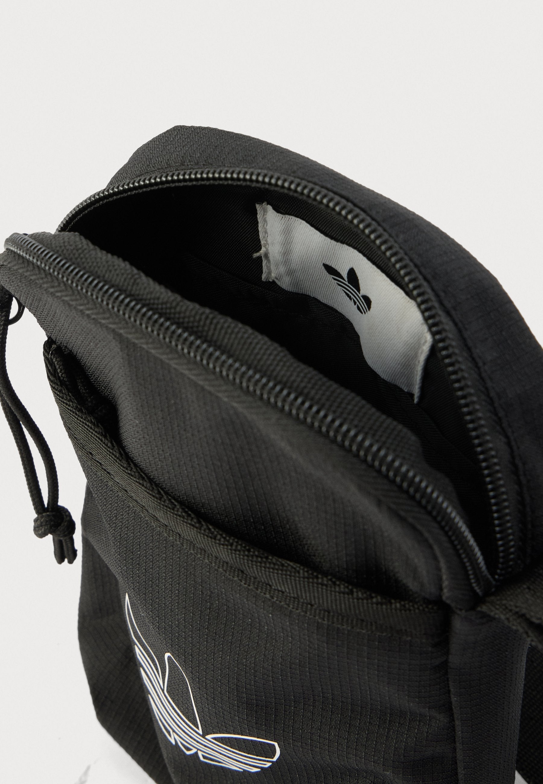 AC FESTIVAL BAG UNISEX - Cross body bag - black/white