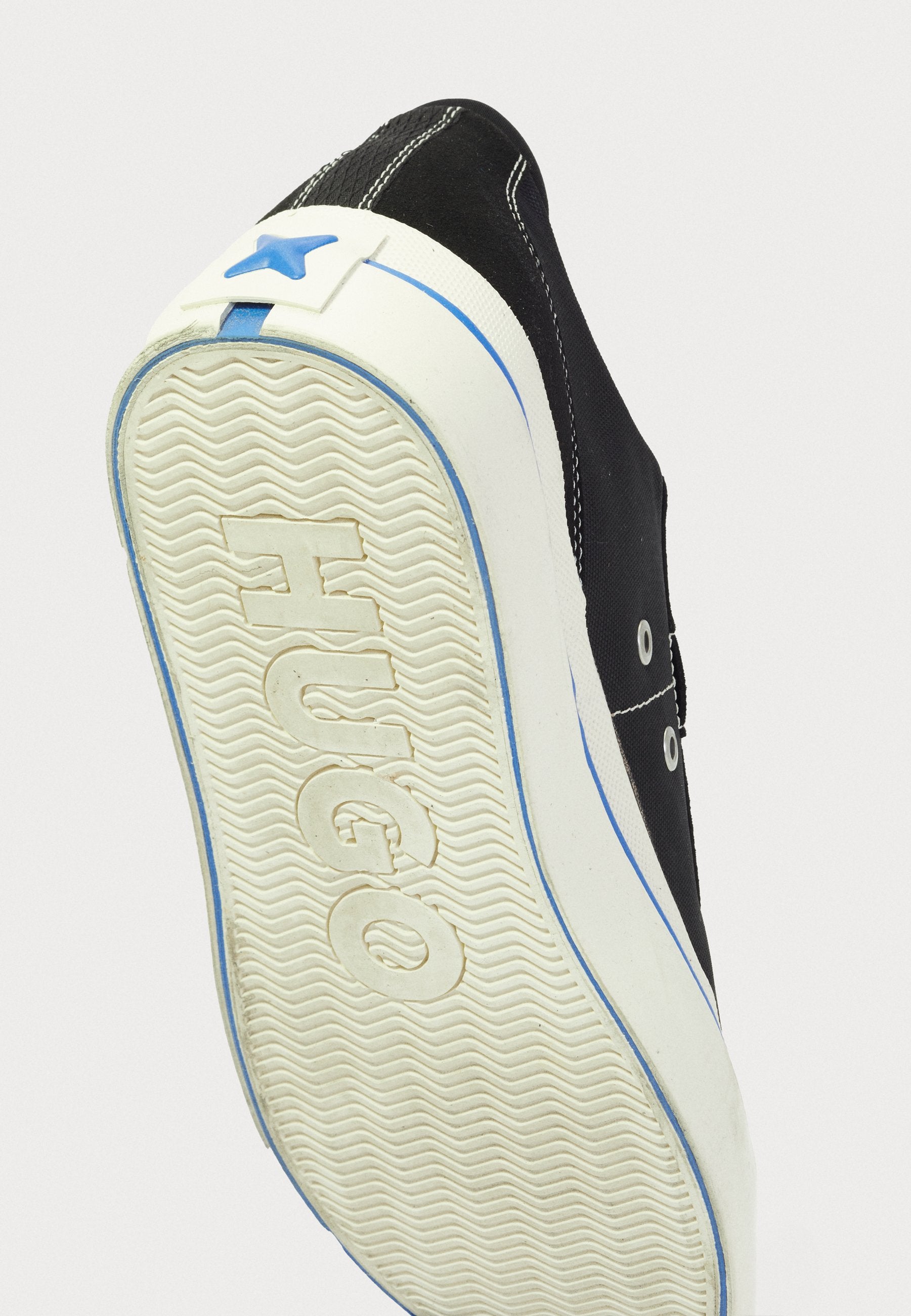 HERO VULCANIZED SNEAKERS UNISEX - Trainers - black/grey