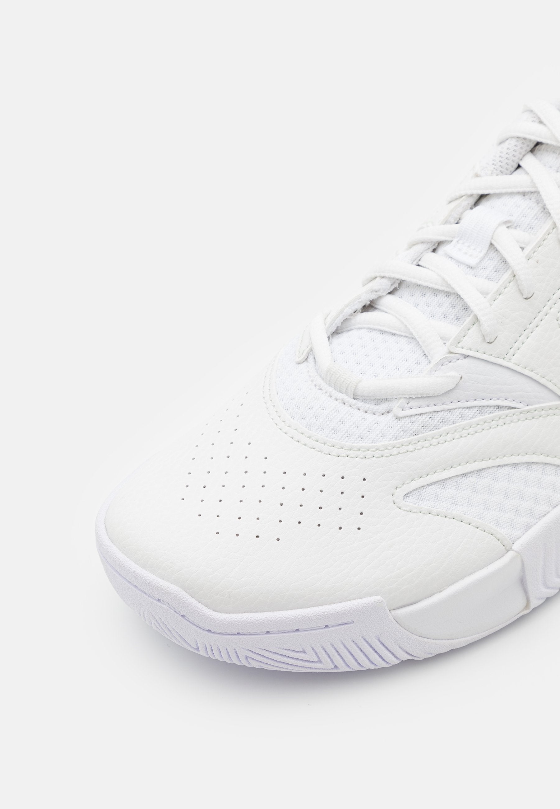COURT LITE - Multicourt tennis shoes - white/black/summit white
