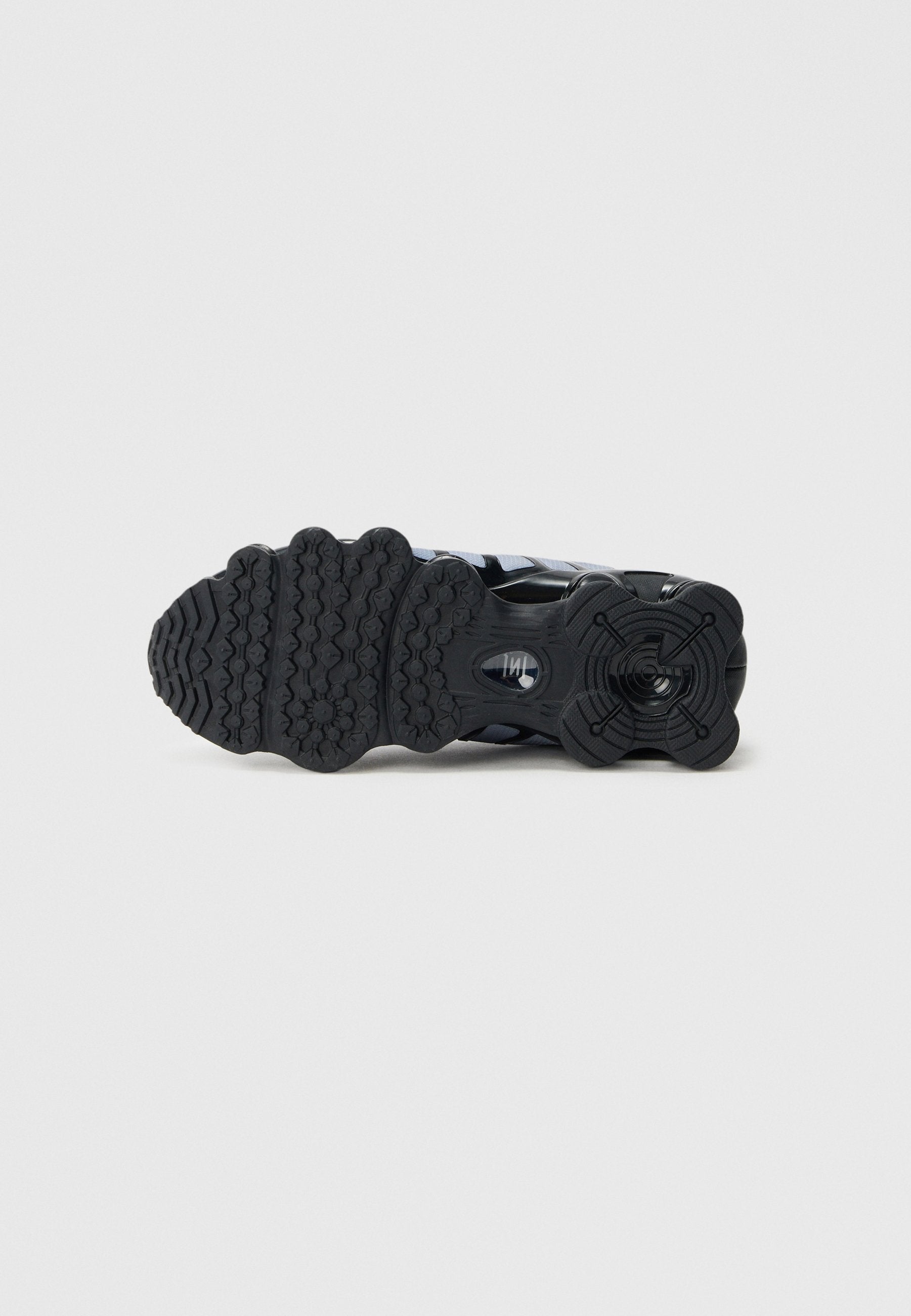SHOX TL UNISEX - Trainers - black/white/platinum-coloured
