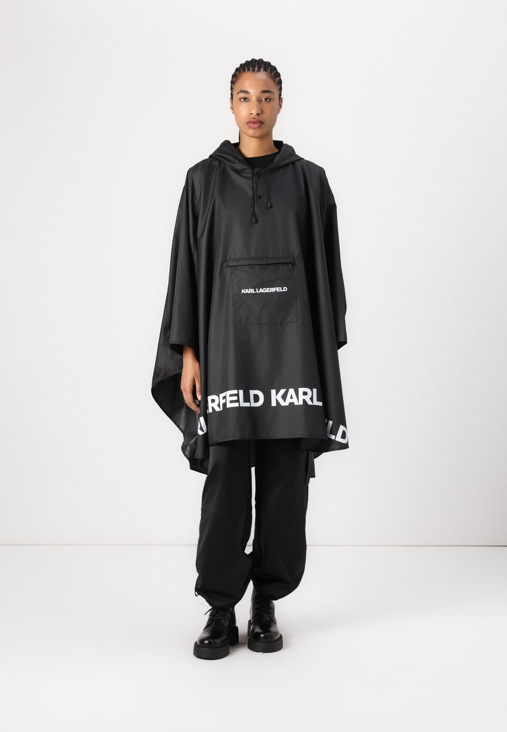 ESSENTIAL PACKABLE PONCHO - Parka - black