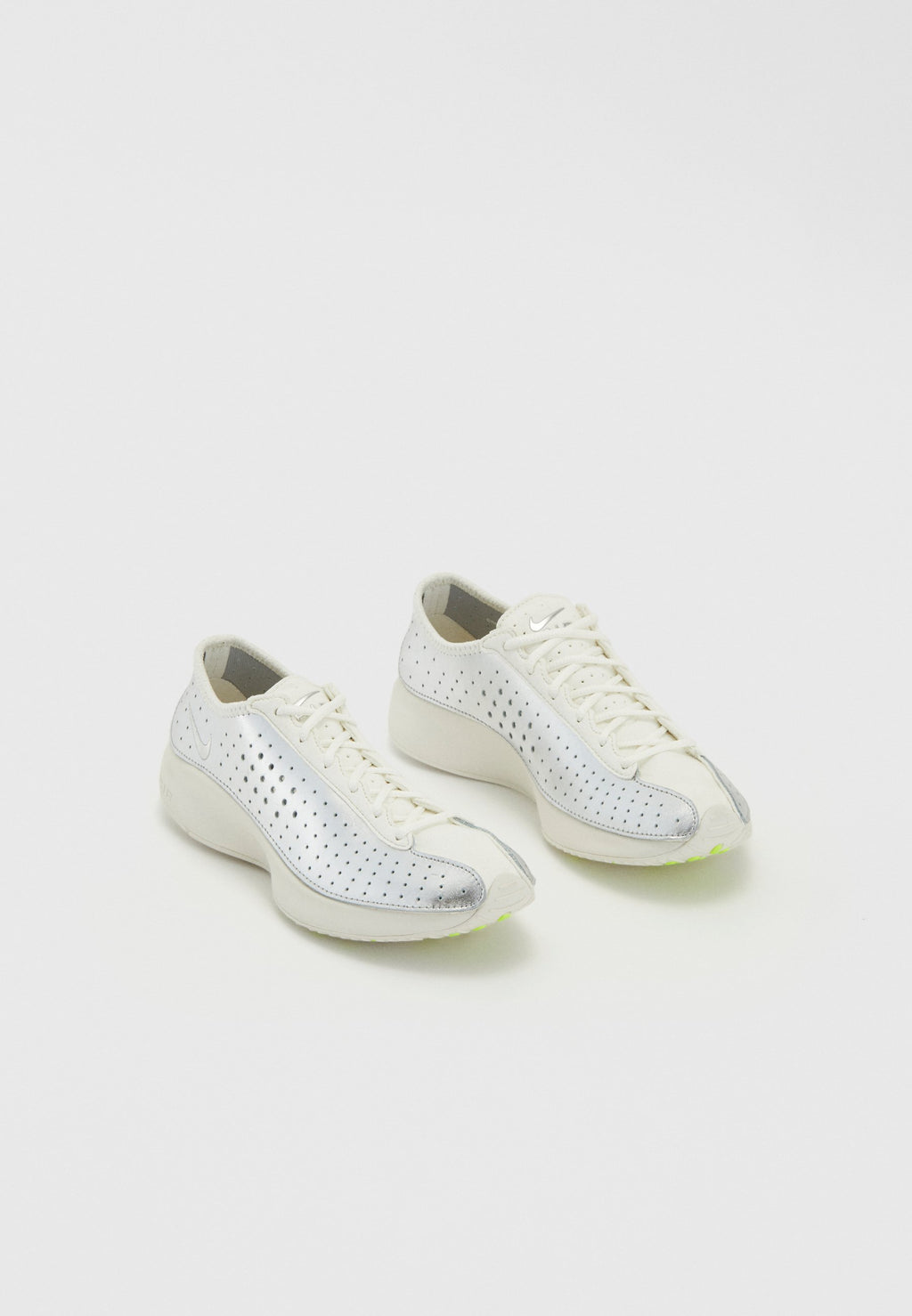 AIR SUPERFLY - Trainers - pale ivory/silver-coloured