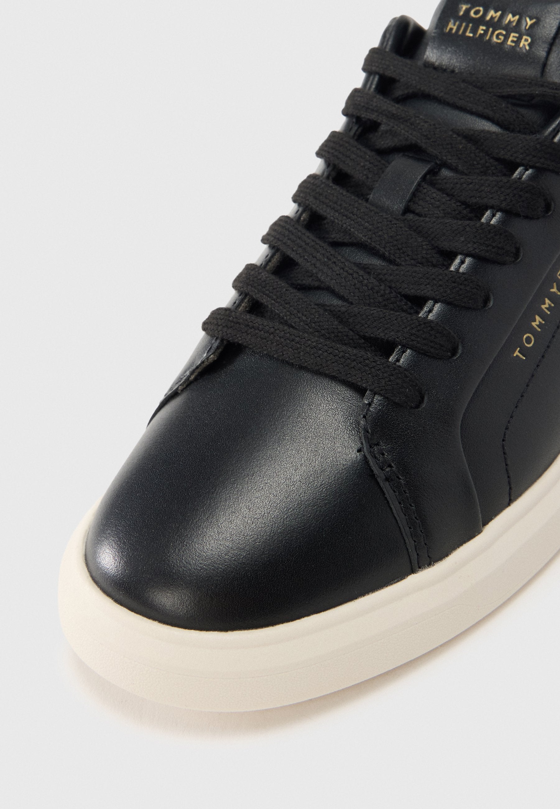 LIGHTWEIGHT LEATHER CUPSOLE COURT TRAINERS - Trainers - black
