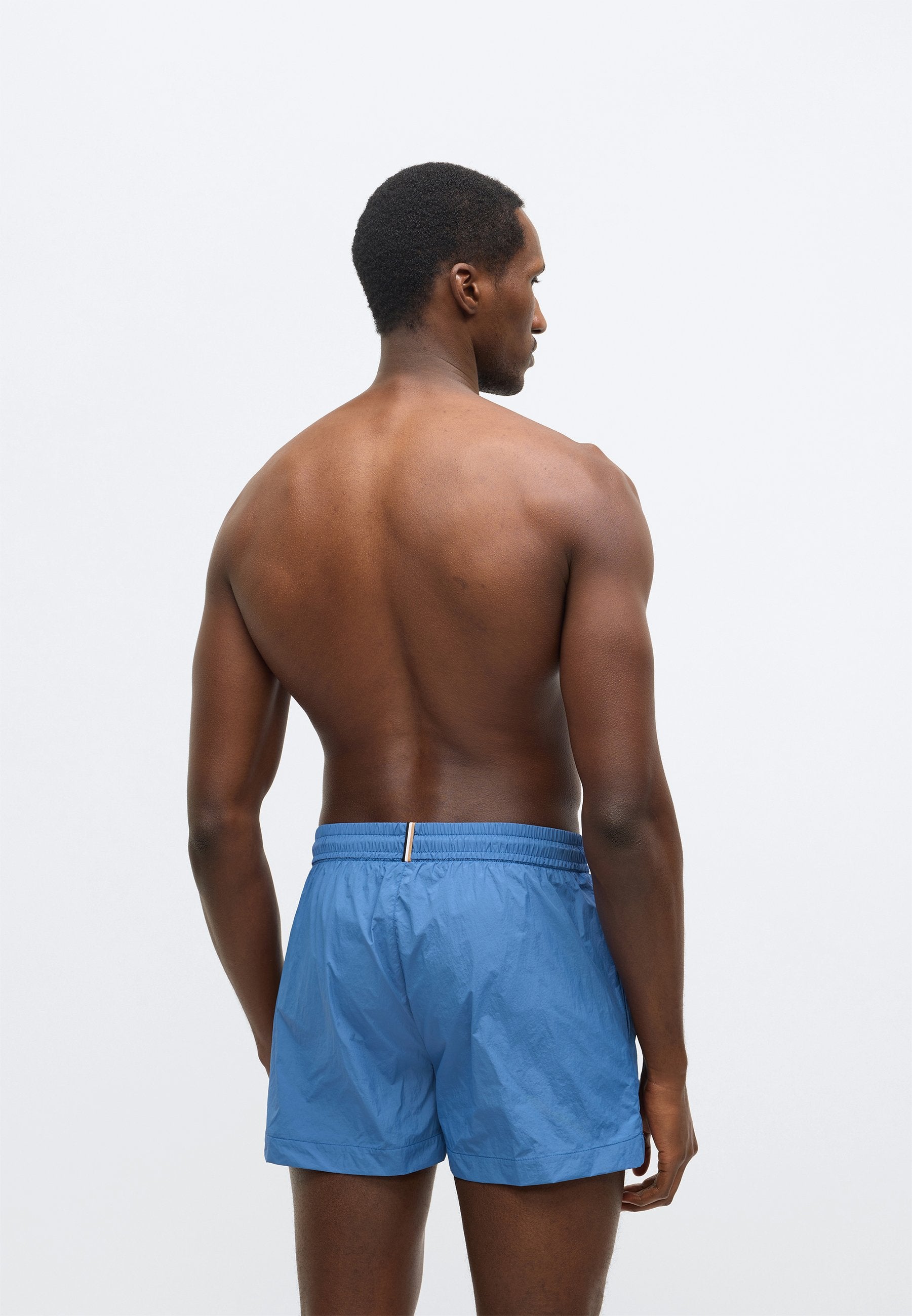 MOONEYE - Swimming shorts - bright blue
